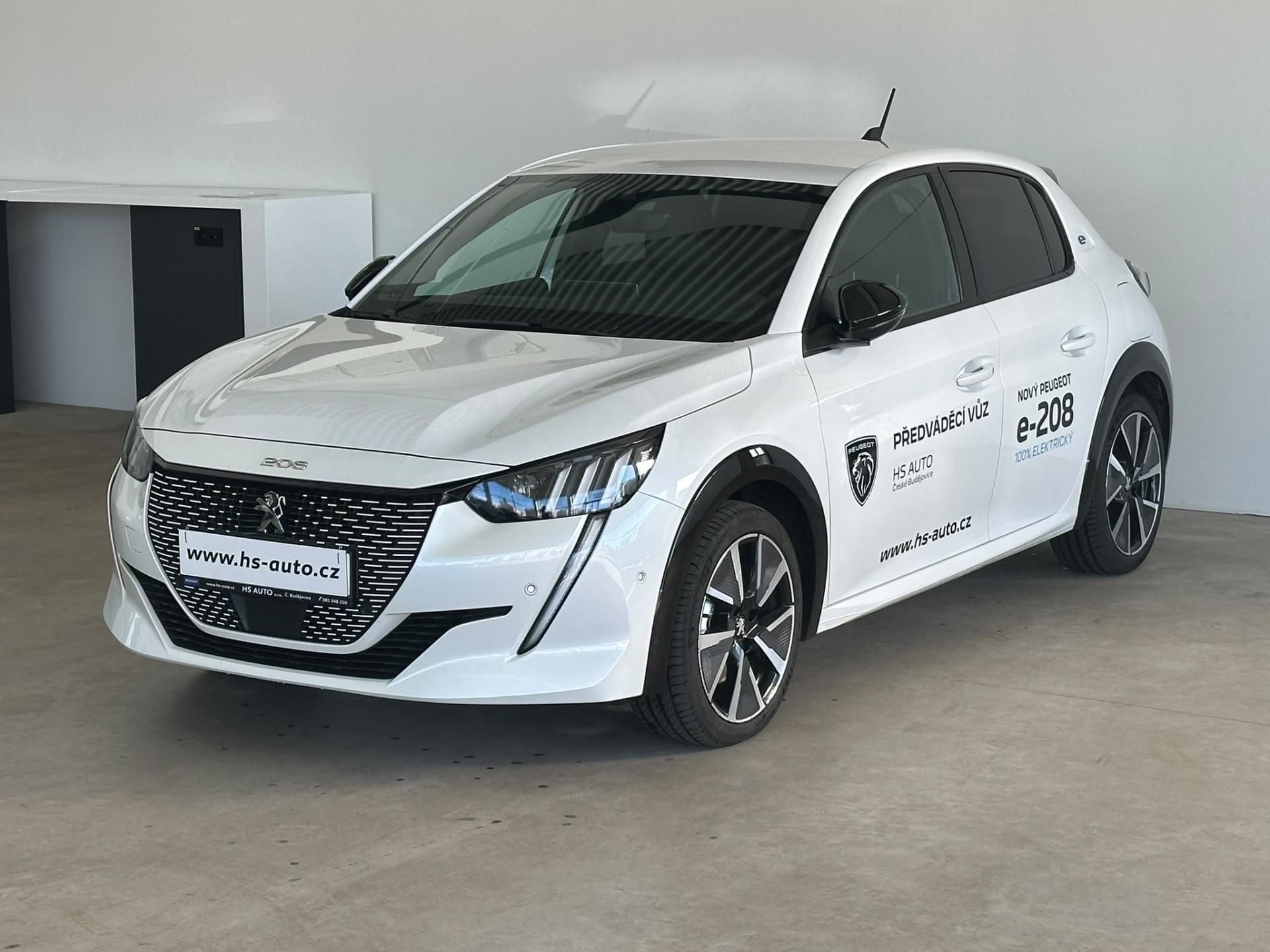 Peugeot 208, 208-e GT,136HP,ČR,DPH,1.maj. - fotka 3