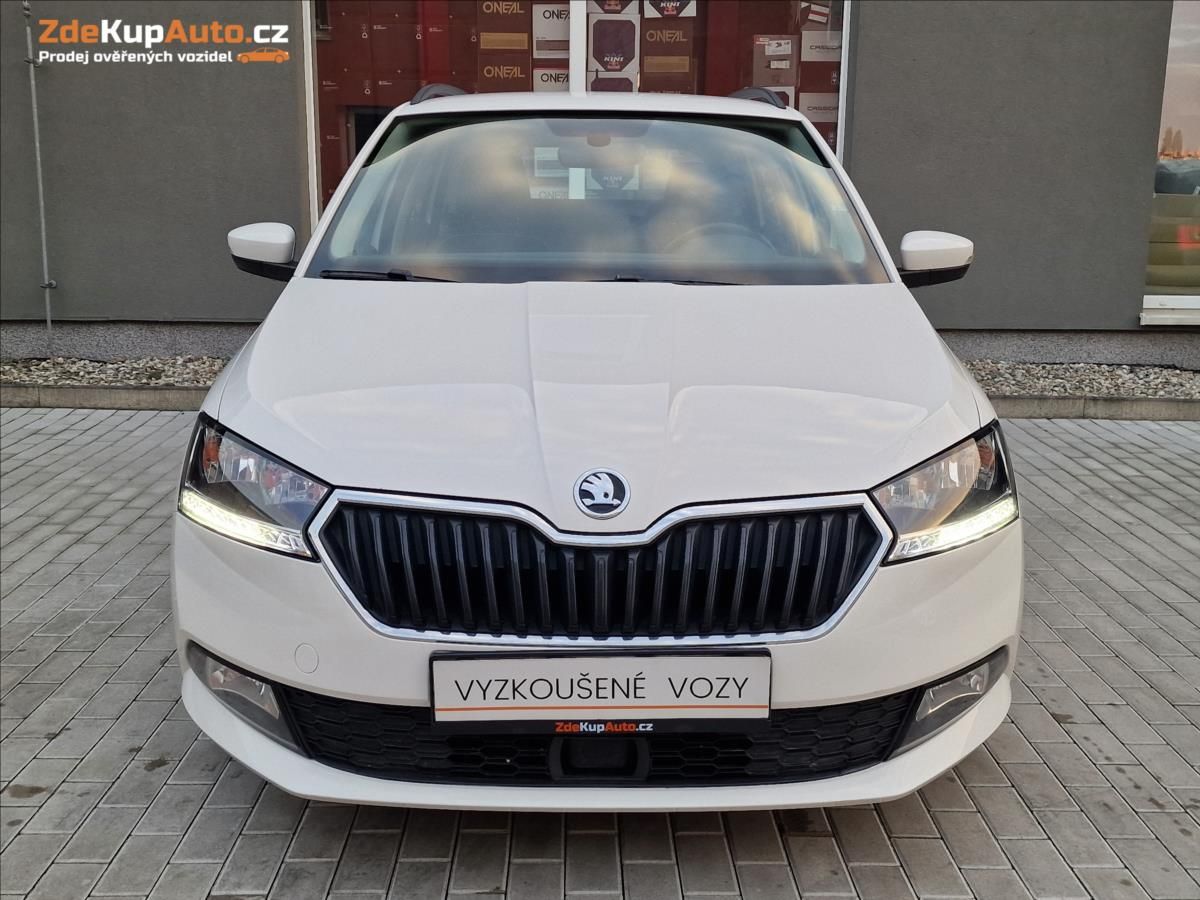 Škoda Fabia, 1.0 TSI 70kW Combi Tour,1.Maj - fotka 4