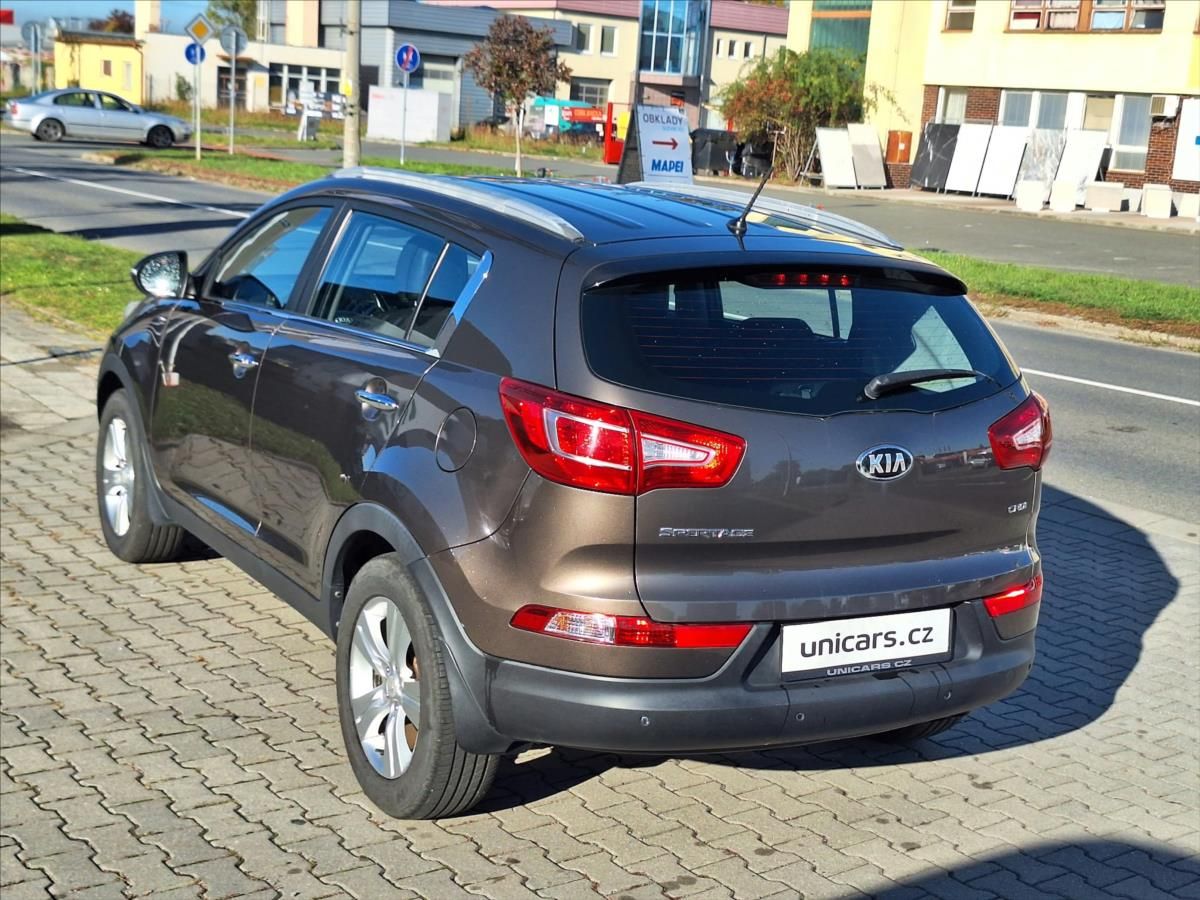 Kia Sportage, 2,0 CRDI  Comfort Plus 4X4 CZ - fotka 6