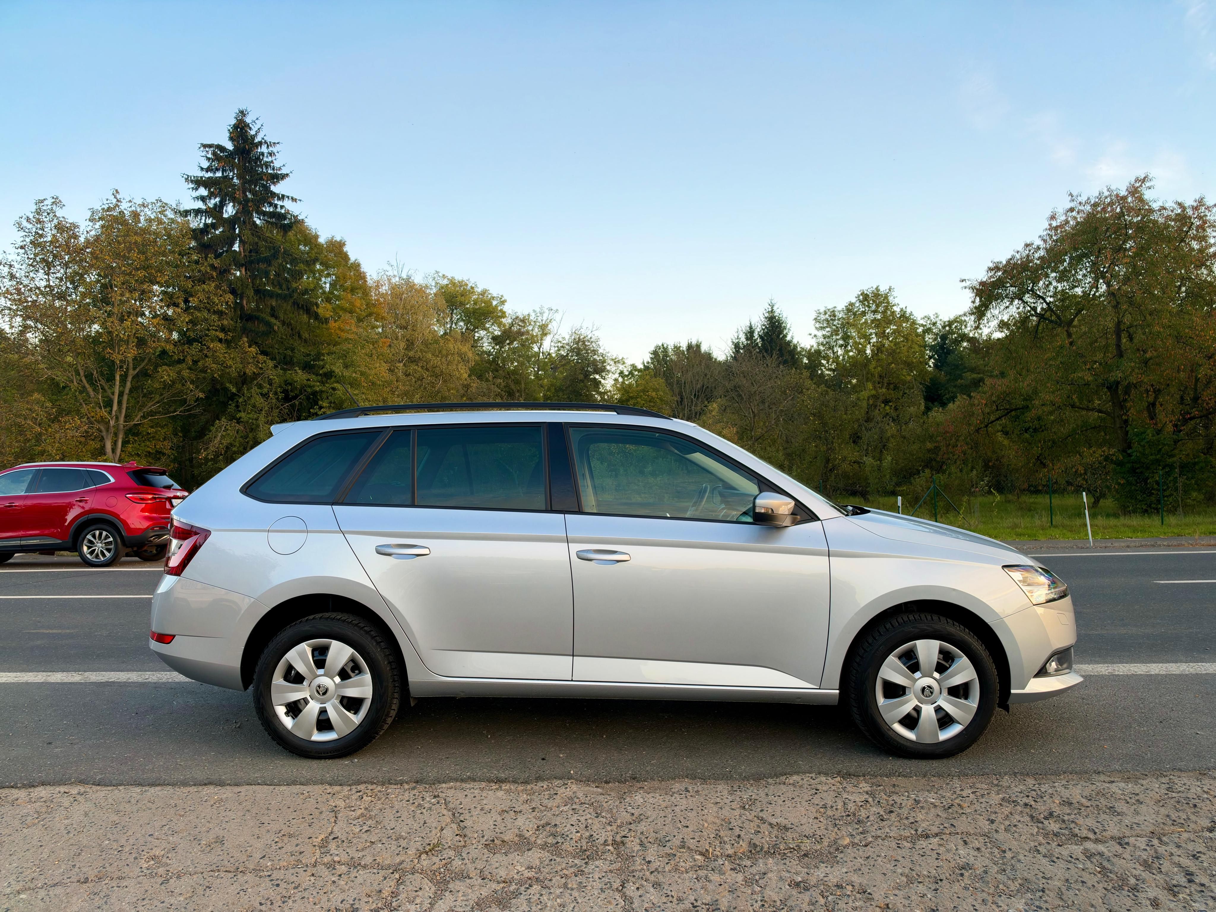 Škoda Fabia, 1.0TSi 81kw Style Plus ČR 1.Ma - fotka 4