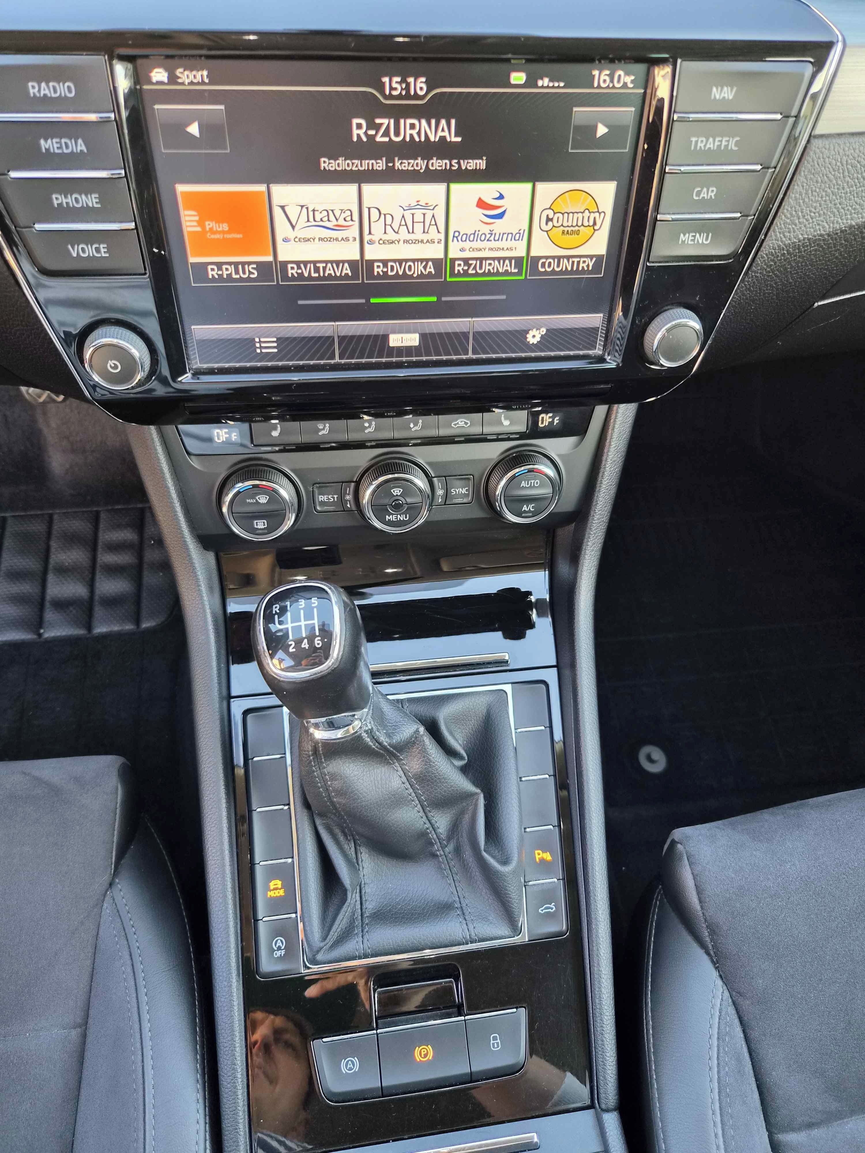 Škoda Superb, 2.0 TDI 110kW, Alcan, Tažné - fotka 6