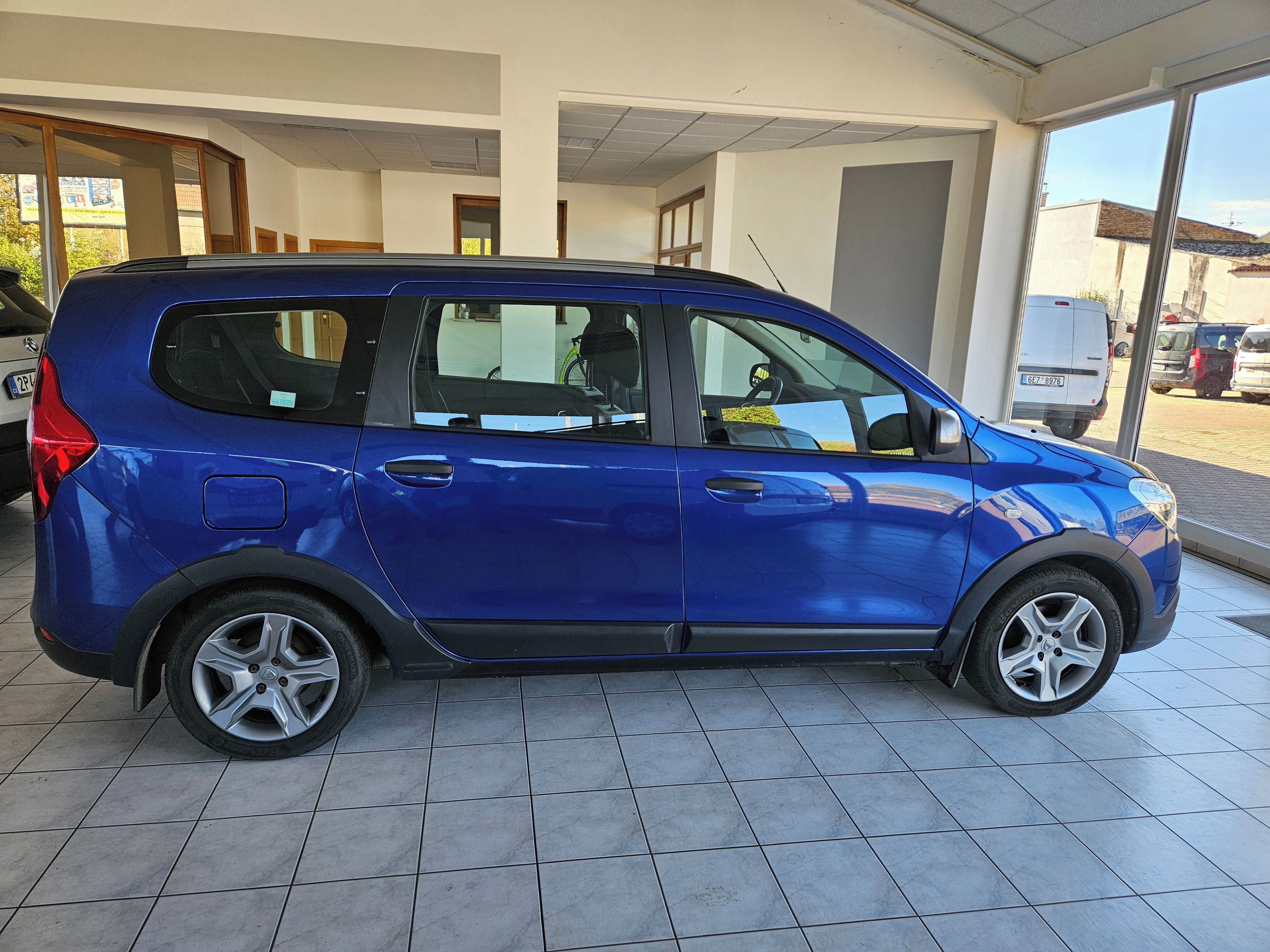 Dacia Lodgy, 1,5  DCi STEPWAY 7.MÍSTNÉ DPH - fotka 5