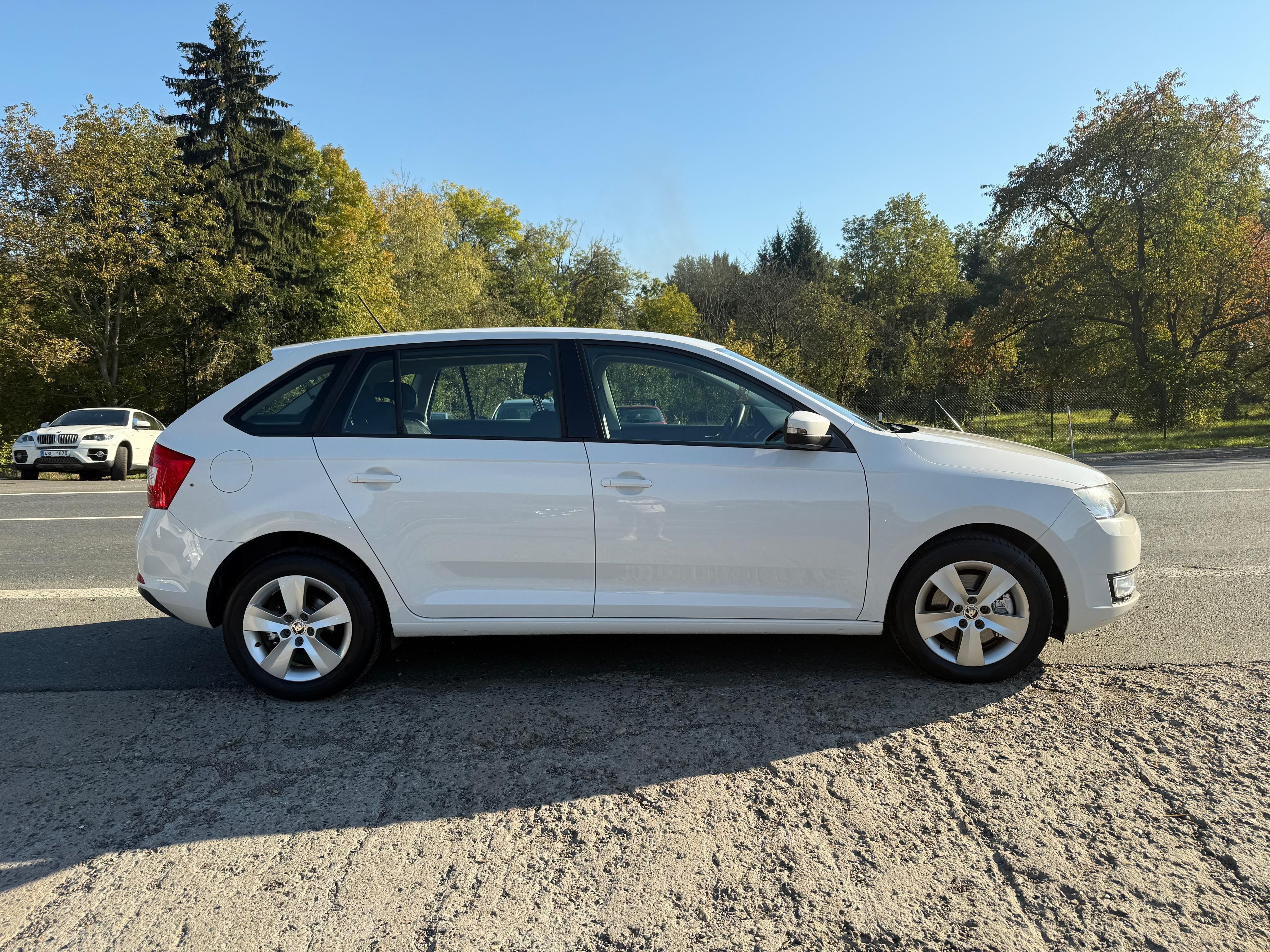 Škoda Rapid, 1.2 TSi 81kW Ambiente ČR - fotka 6