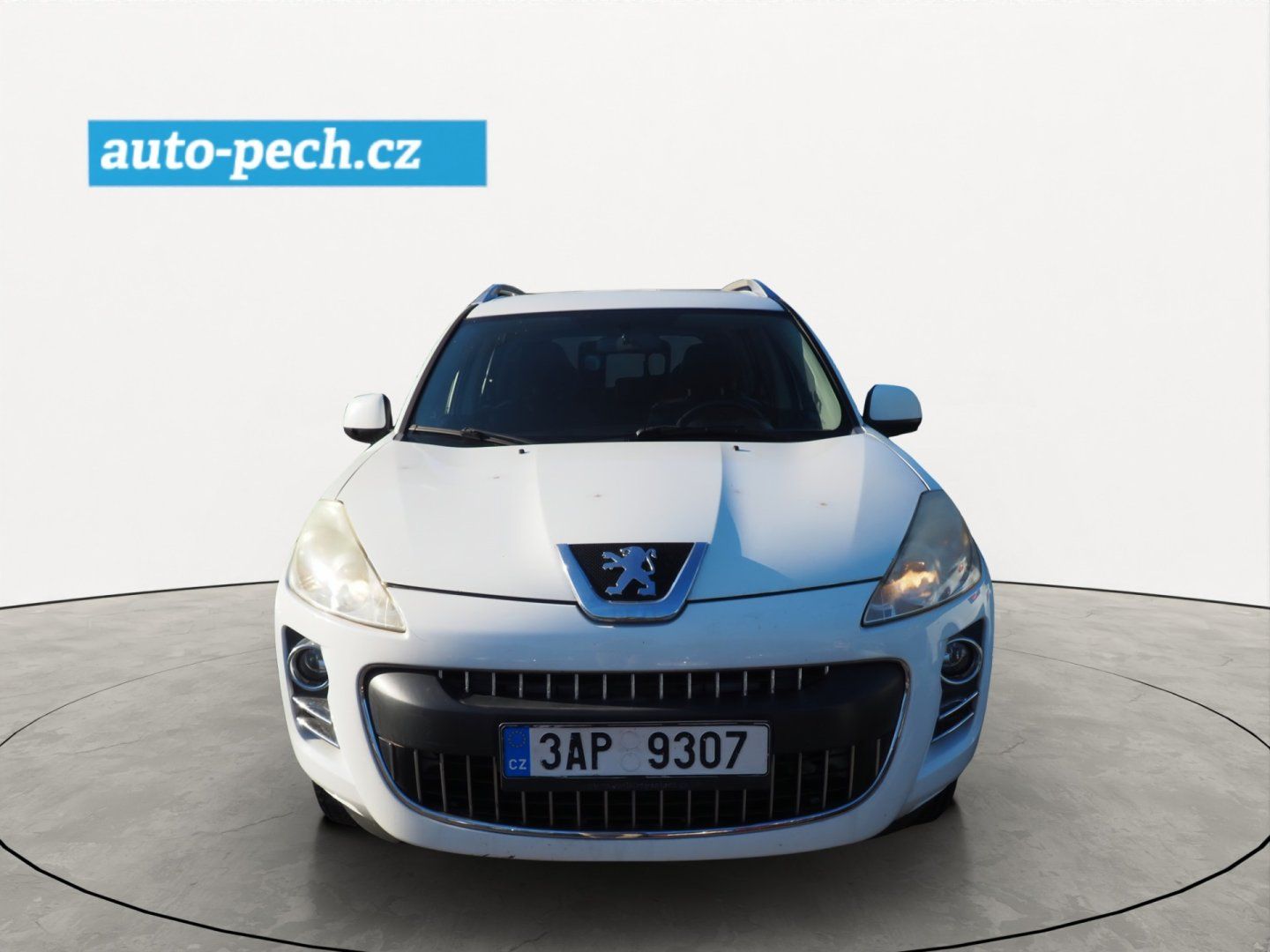 Peugeot 4007, 2.2 HDI, 115 kW, 4x4, 7 míst - fotka 6