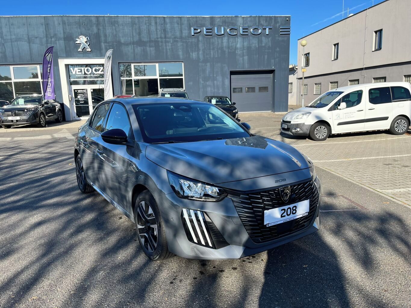 Peugeot 208, ALLURE Elektromotor 156 k (Bat
