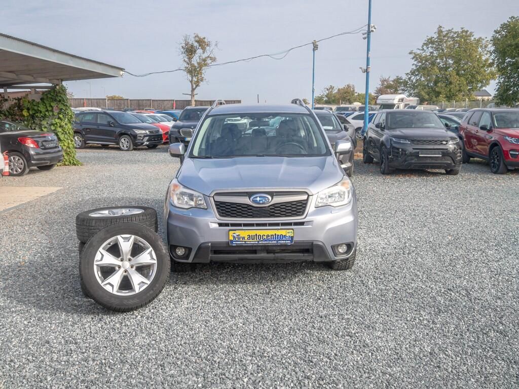 Subaru Forester, 2.0i108KW – ČR 23.12.2013 - fotka 2