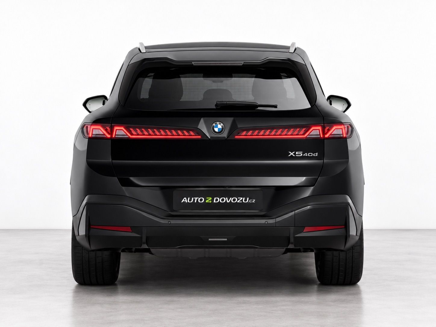 BMW X5, 40d xDrive M-PAKET, B&W, PANO - fotka 3
