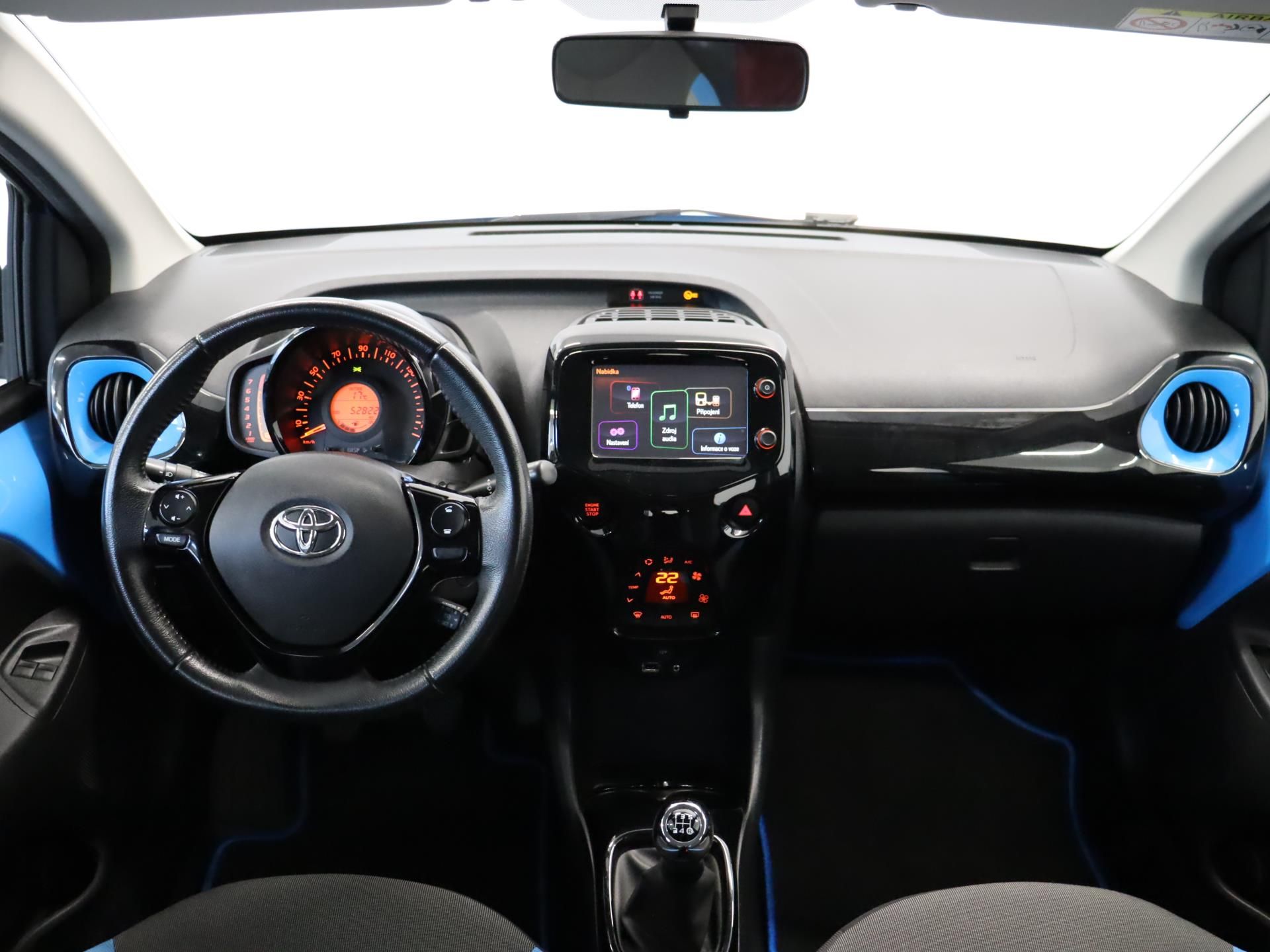 Toyota Aygo, 1,0 VVT-i x-cite - fotka 5