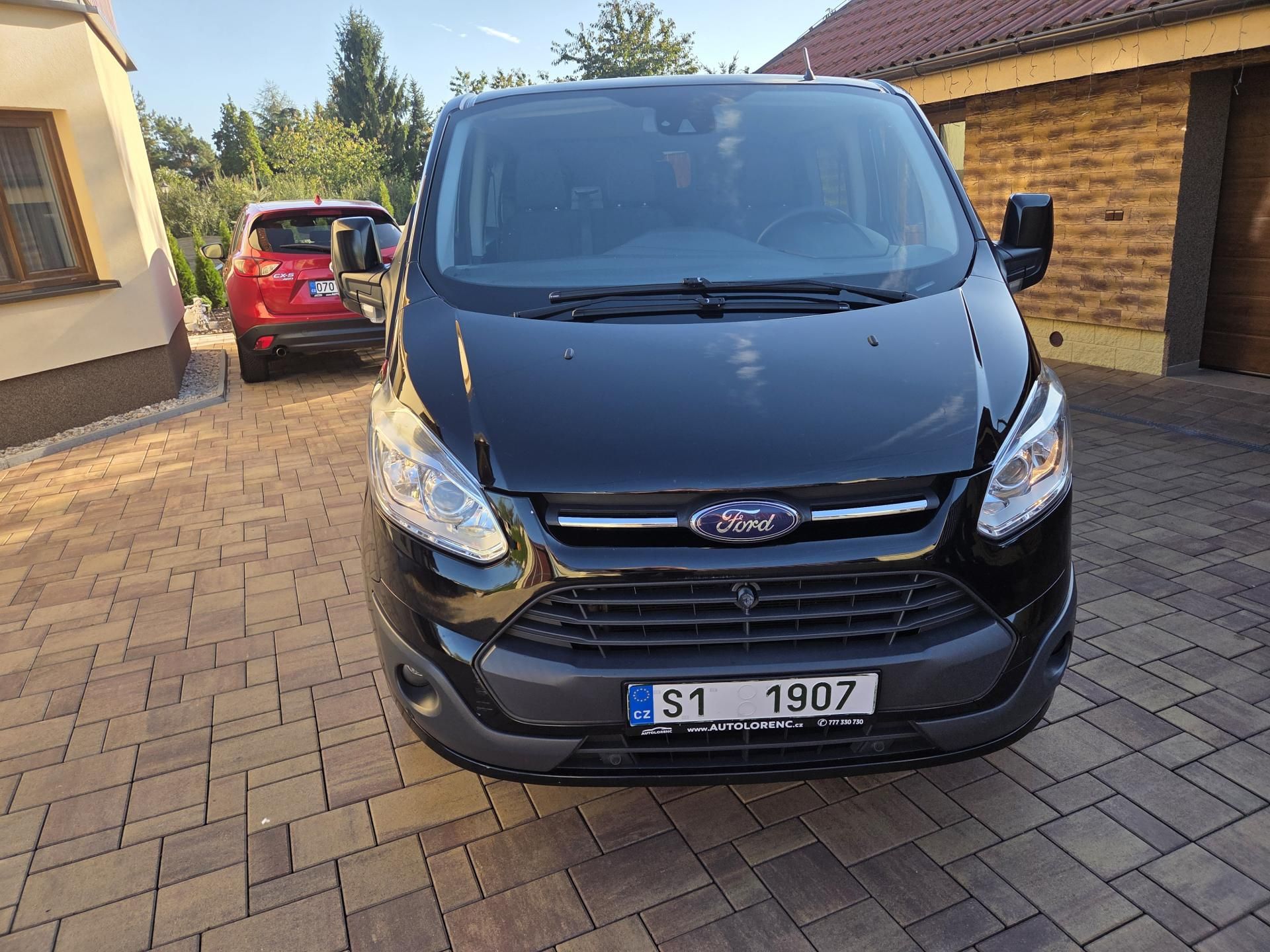 Ford Transit Custom, 2.2TDCI L2 114kw 6míst - fotka 4