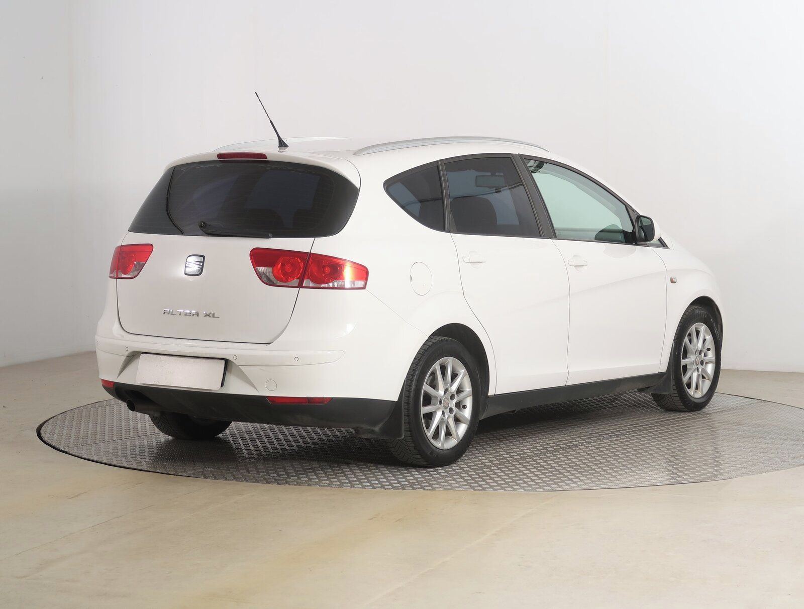 Seat Altea, 1.6 TDI, Automat, Serv.kniha - fotka 5