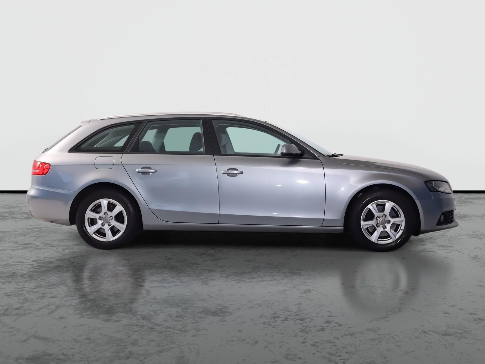 Audi A4, 2.0 TDI, 4X4 - fotka 6