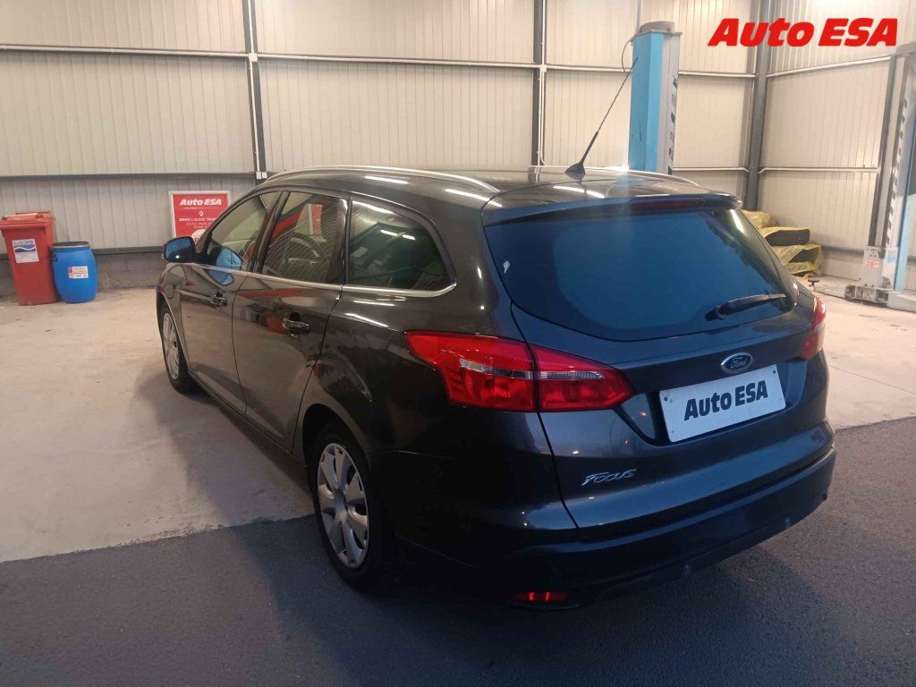 Ford Focus, 1.6 TDCi - fotka 2