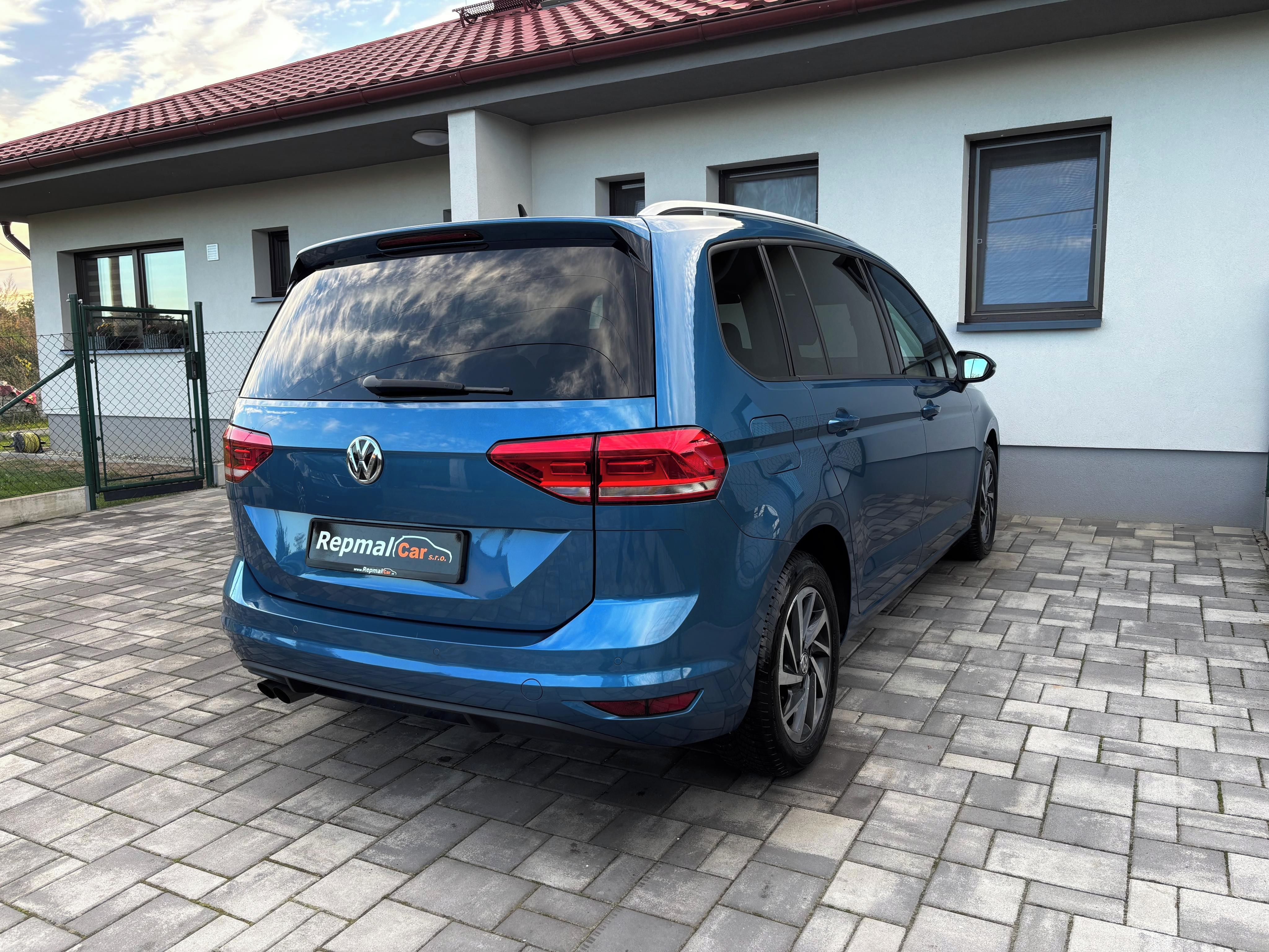 Volkswagen Touran, 1.4TSi 110kW WEBASTO - fotka 6
