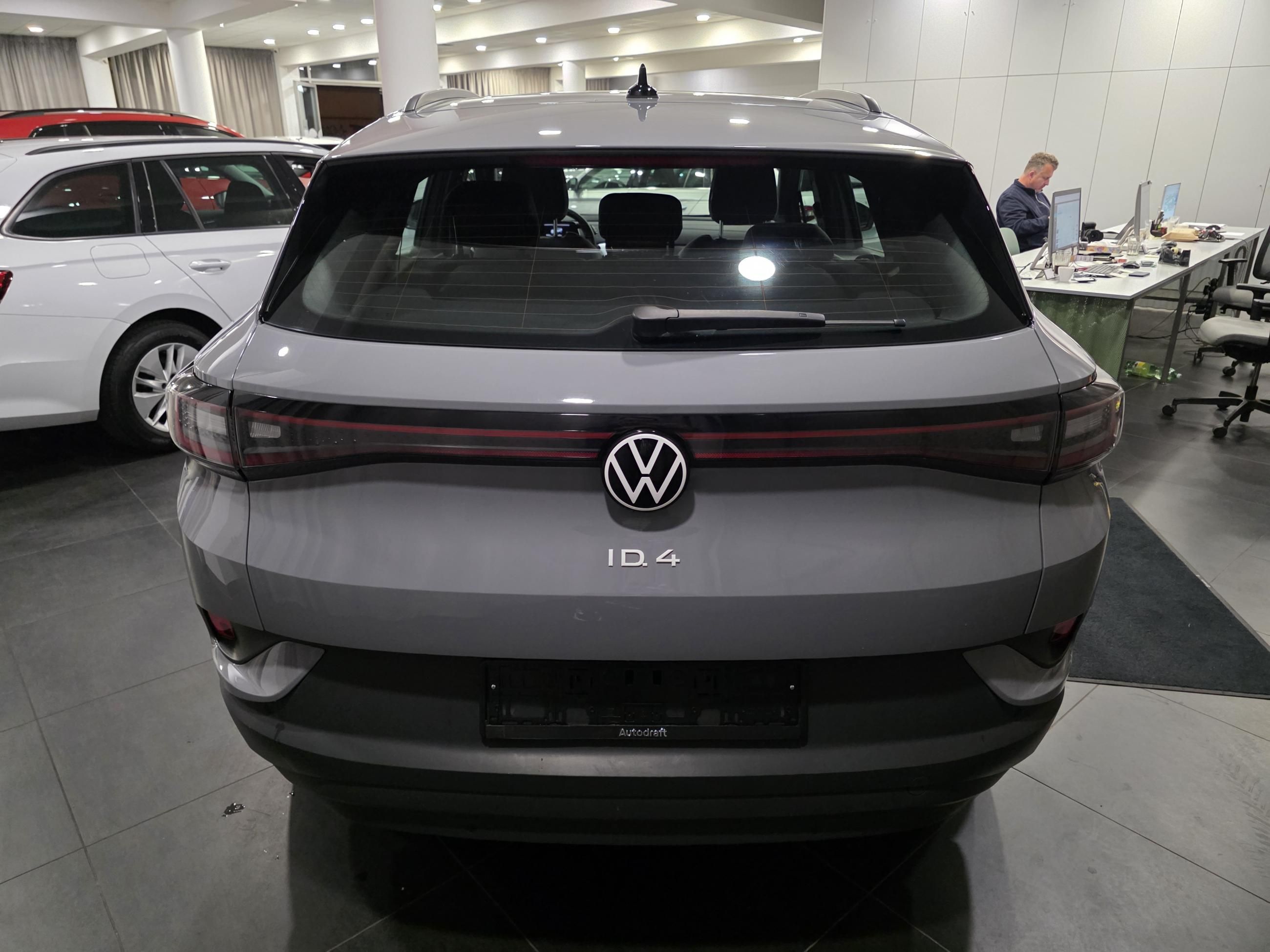 Volkswagen ID.4, Pro 150kW / Tažné - fotka 6