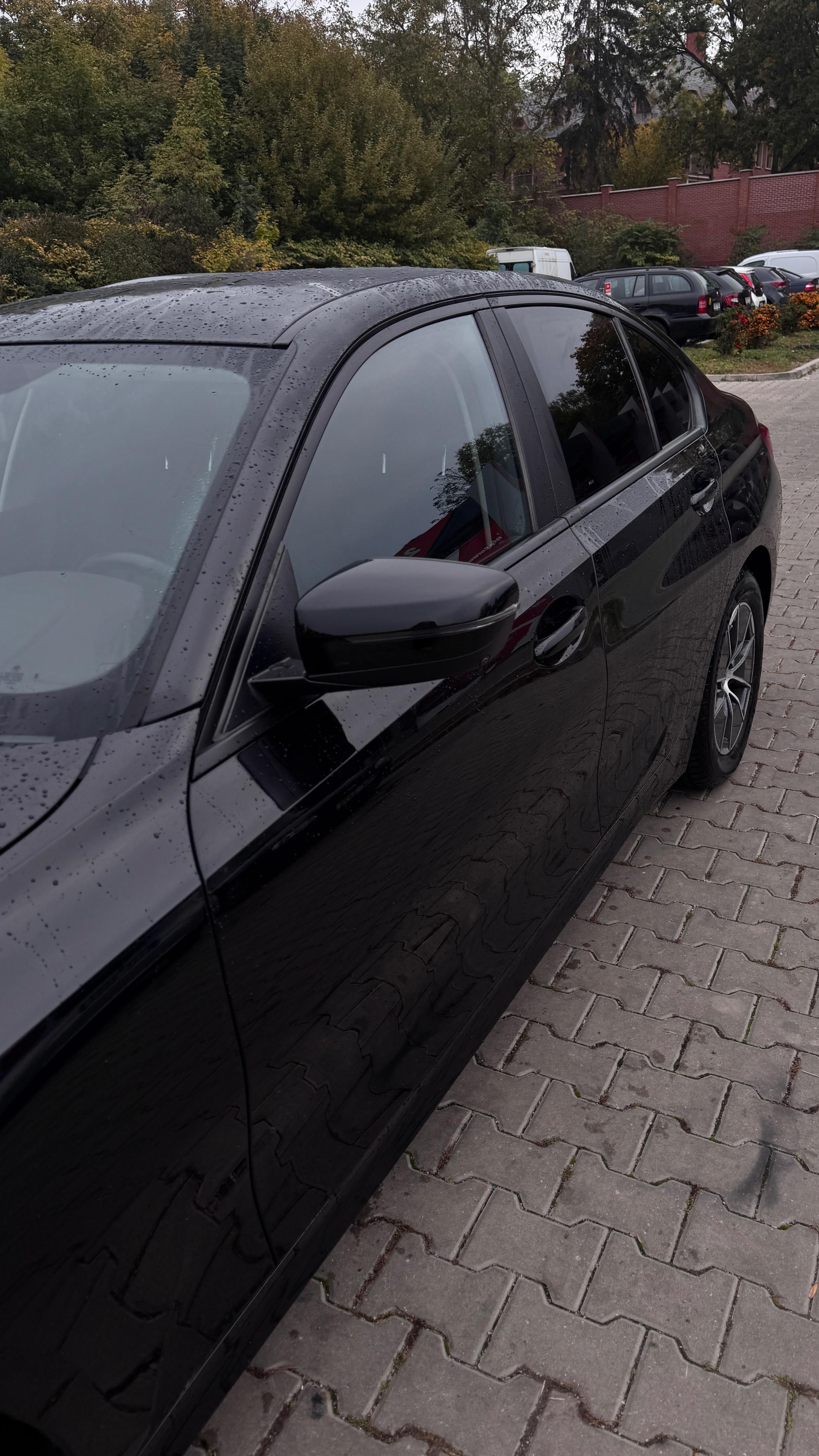 BMW Řada 3, BMW 320d Sedan - fotka 4