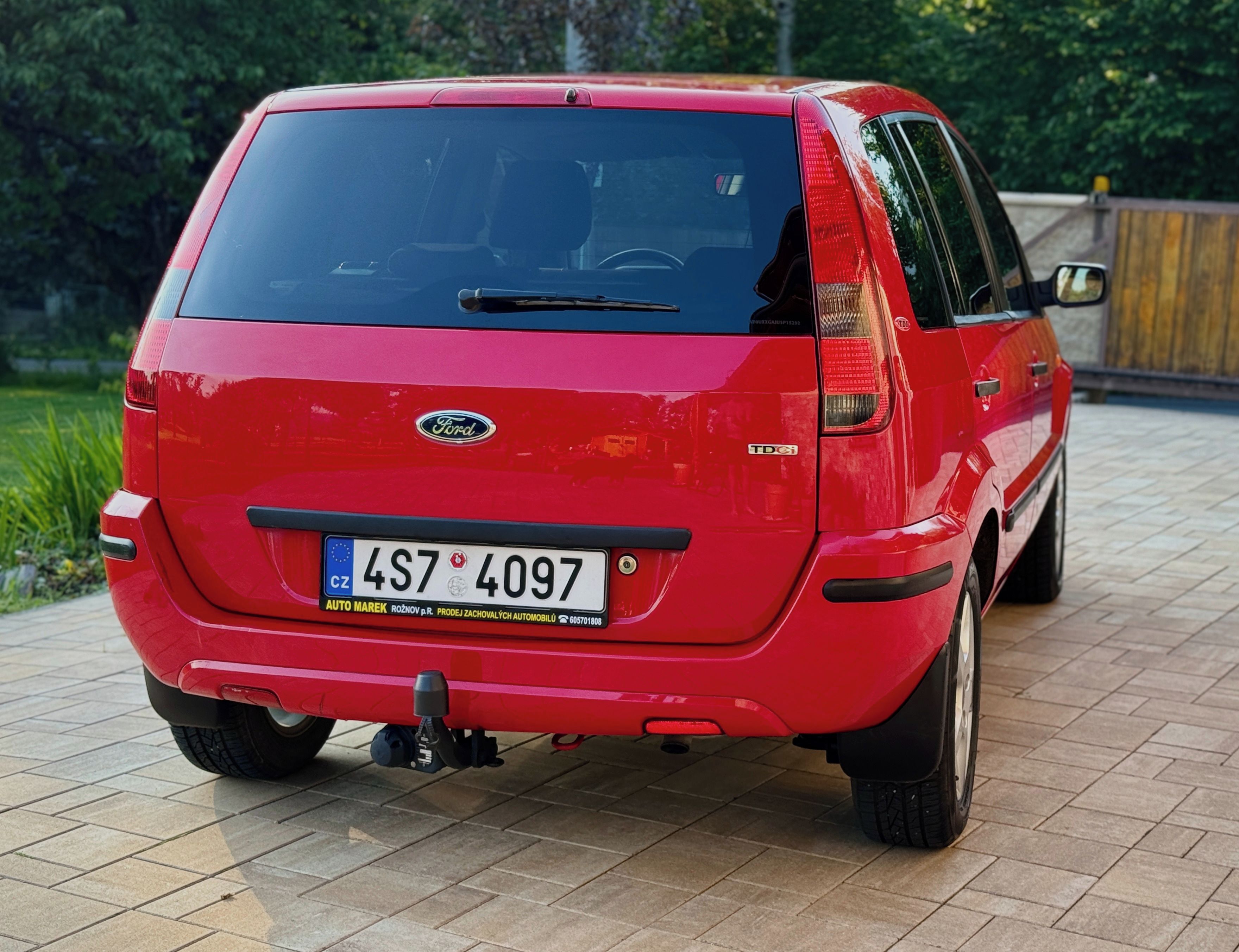 Ford Fusion, SPOTŘEBA 4 L - fotka 6