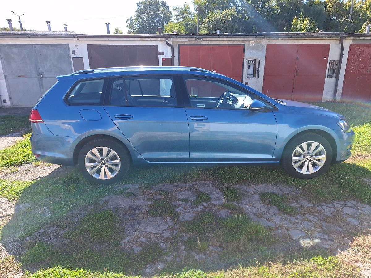 Volkswagen Golf, 1,2 TSI Maraton Edition - fotka 3