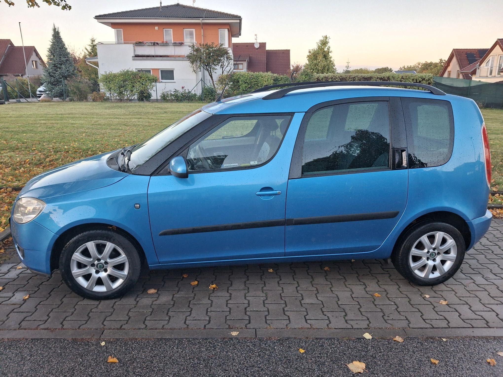 Škoda Roomster, 1.2 HTP- 1.MAJITEL, klimatiz. - fotka 4