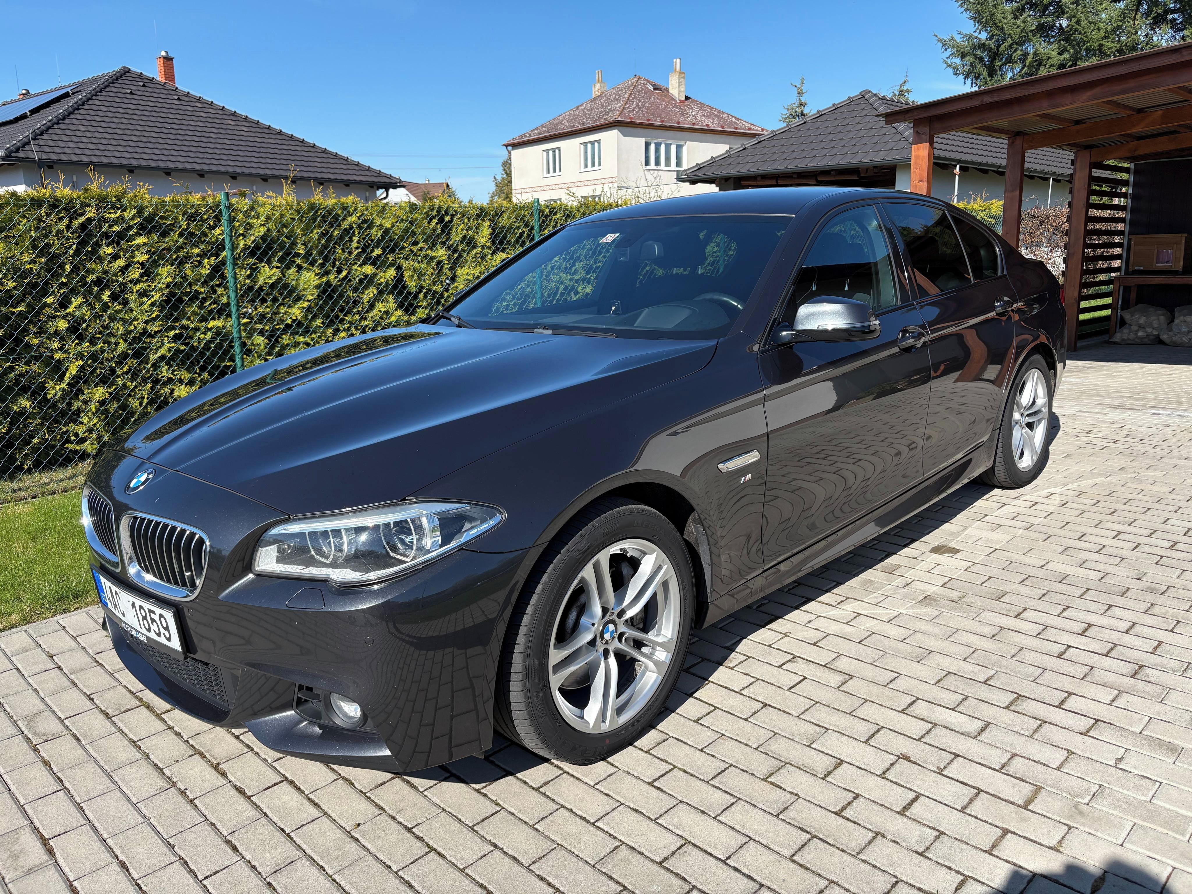 BMW Řada 5, 530d xDrive M packet