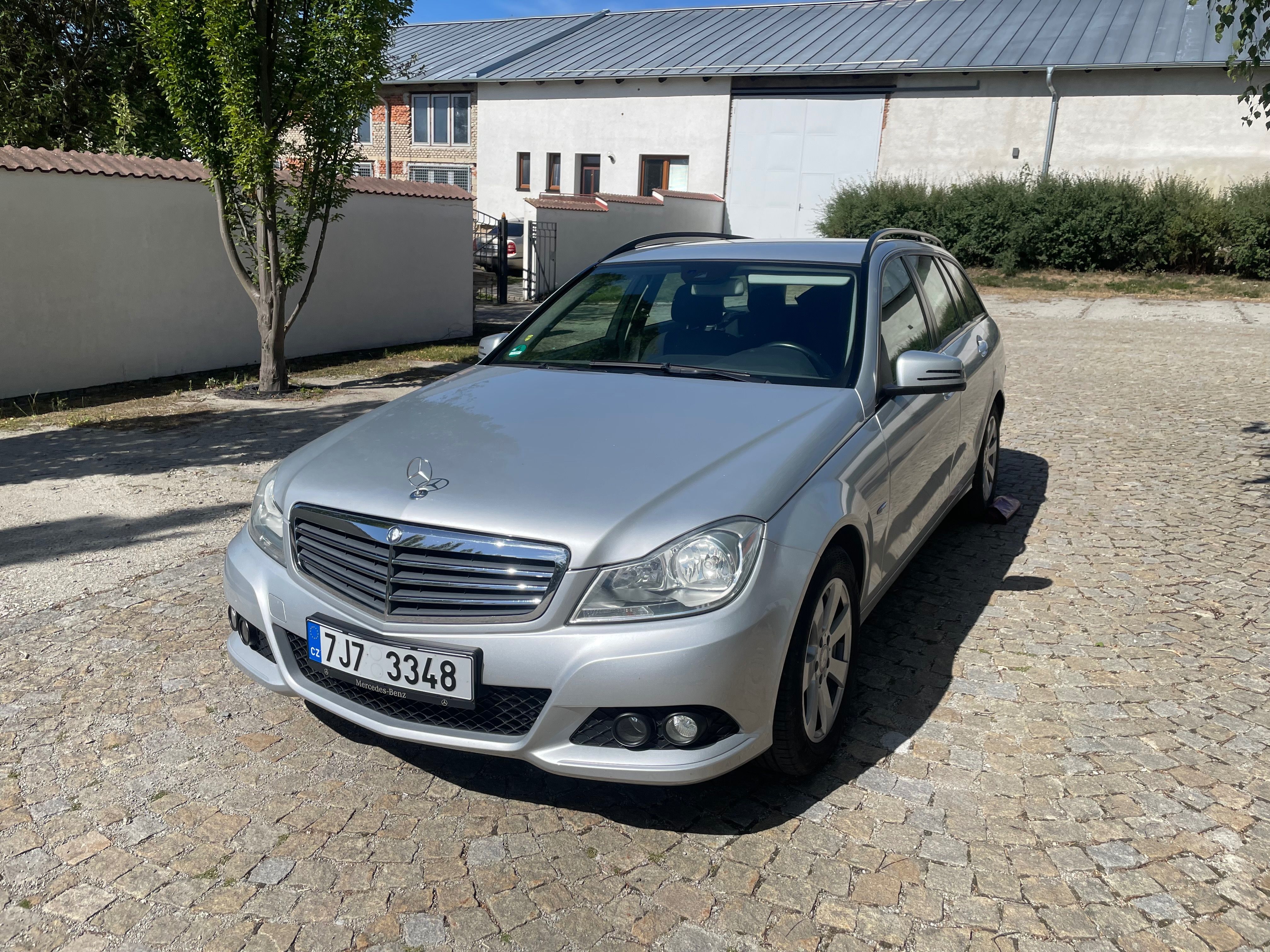 Mercedes-Benz Třídy C, Mercedes-Benz C 180 1.8 Turbo