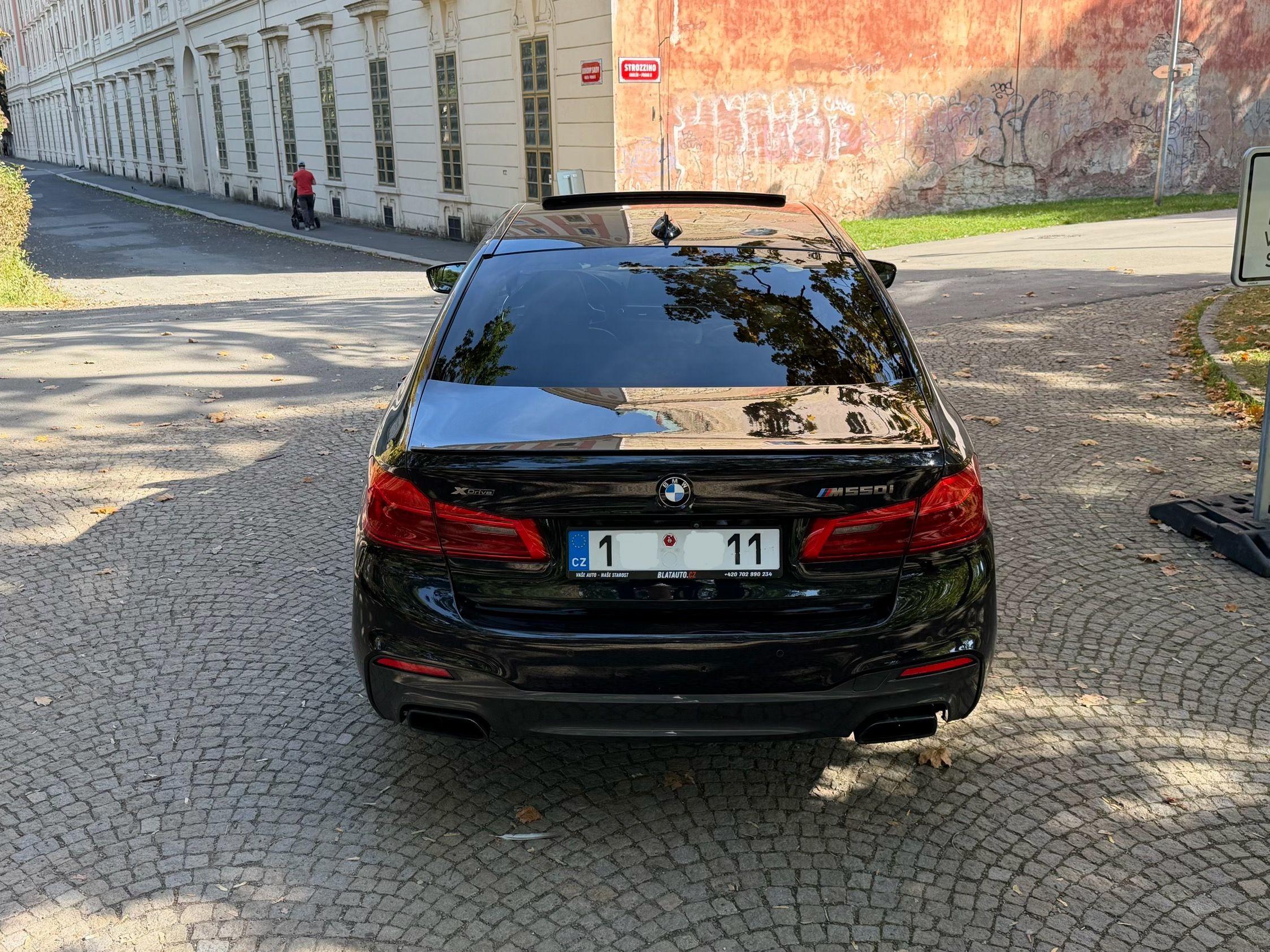 BMW Řada 5, M550i | CZ původ | Max. výbava - fotka 5