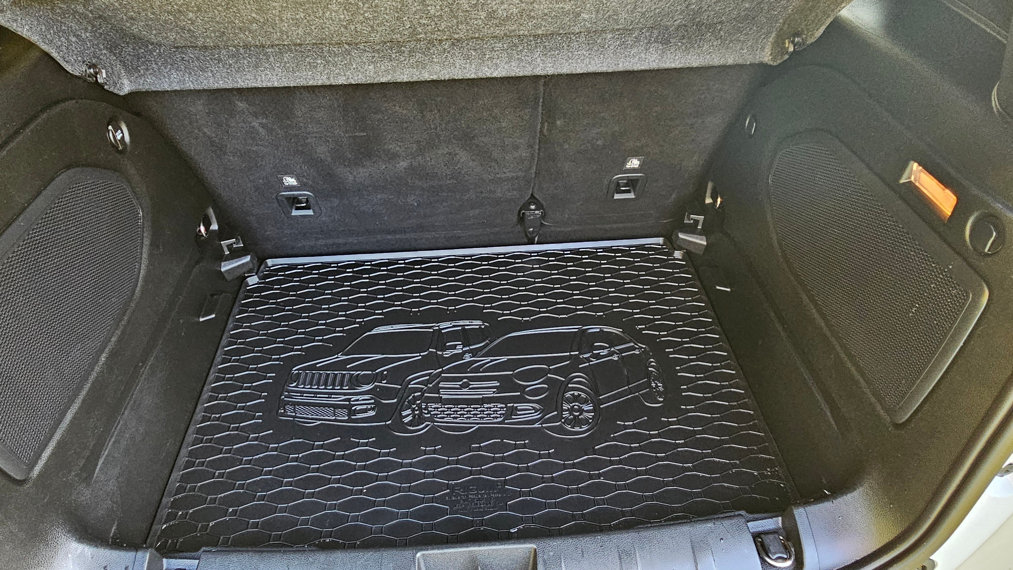 Jeep Renegade, Limited 1.6 MultiJet 88 kW - fotka 6