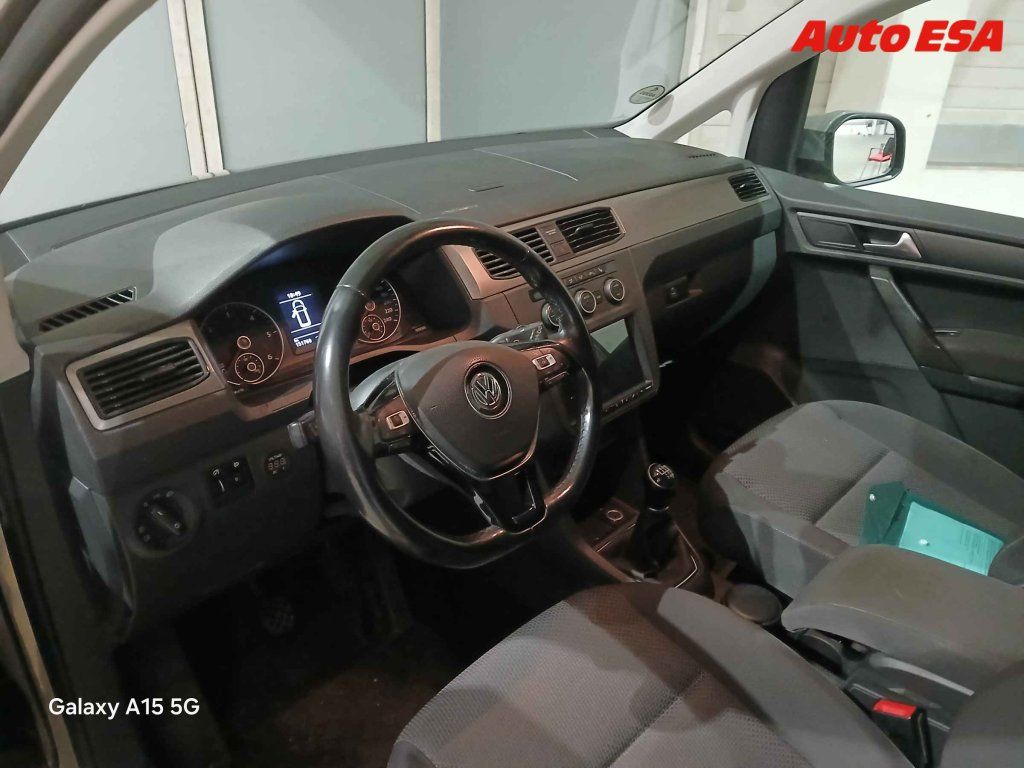 Volkswagen Caddy, 2.0 TDi - fotka 3