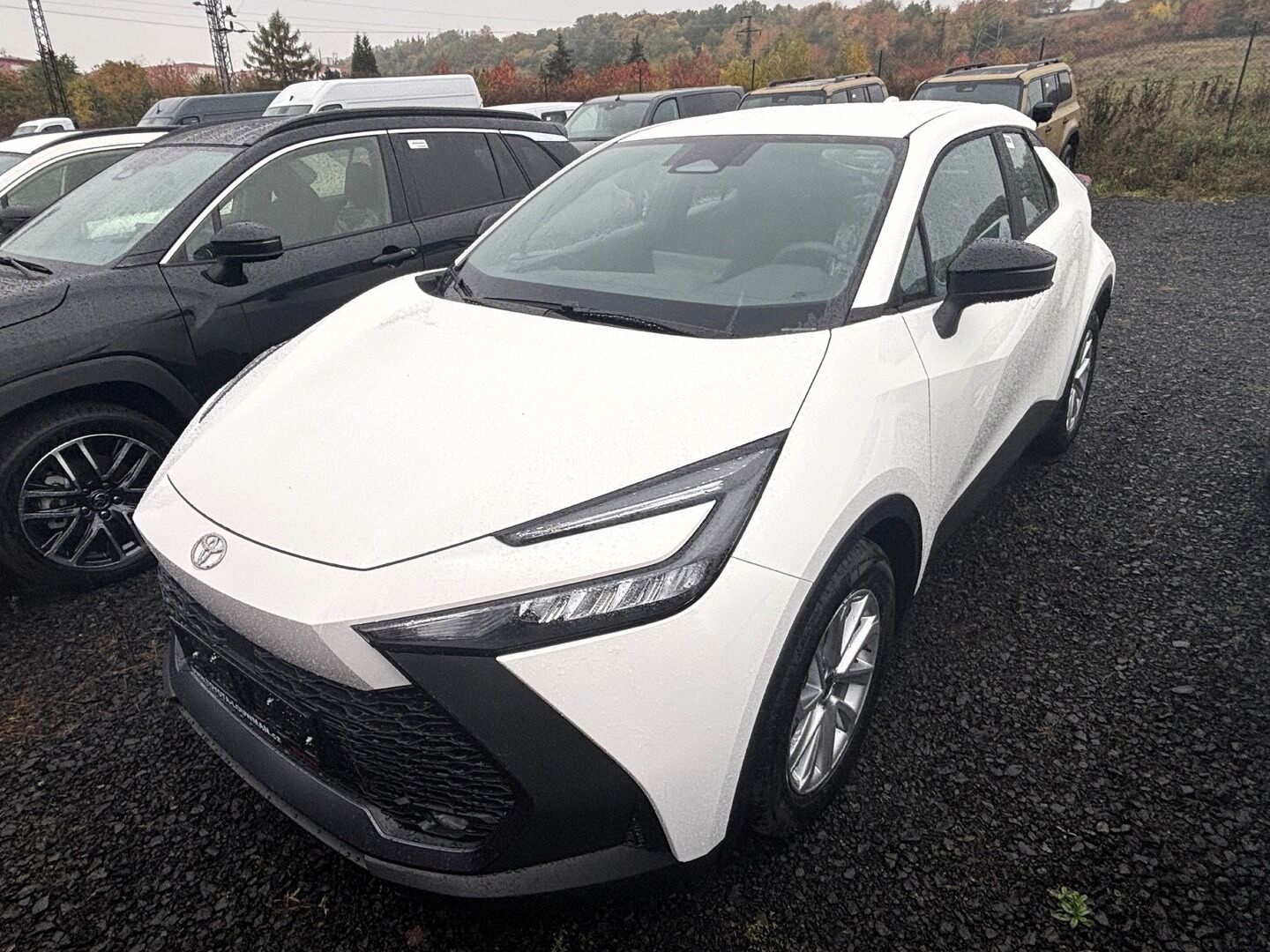 Toyota C-HR, 1,8 Comfort HEV CVT - fotka 3