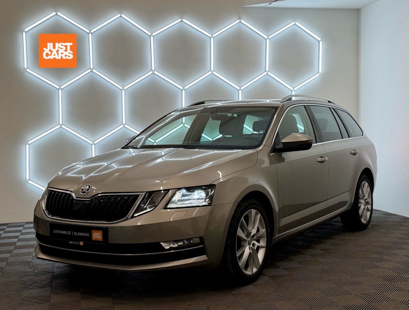 Škoda Octavia, 1.5 TSI DSG/STYLE/WEBASTO/TZ