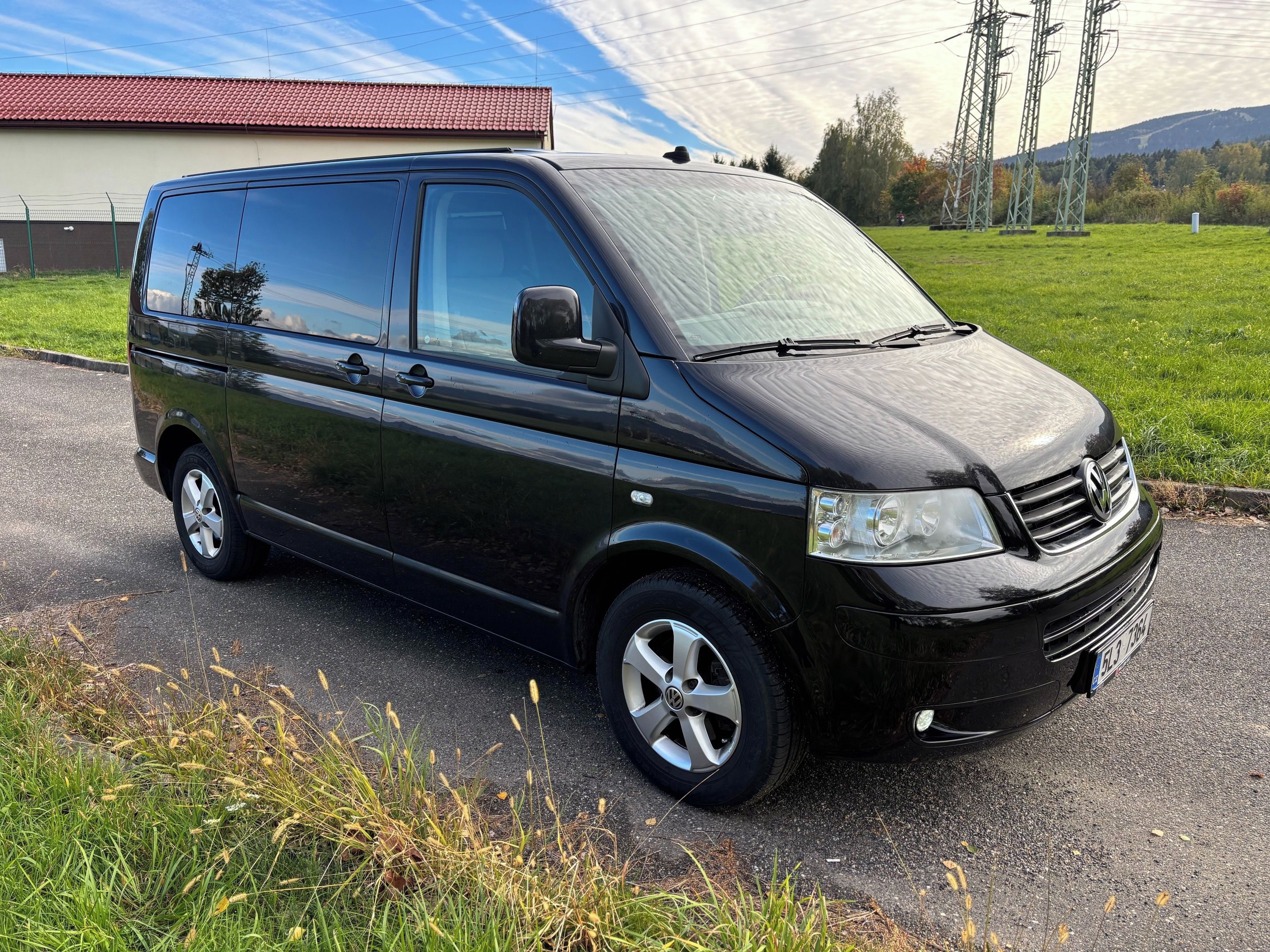 Volkswagen Multivan, 1,9 tdi 75 Kw pravidel. servis - fotka 5