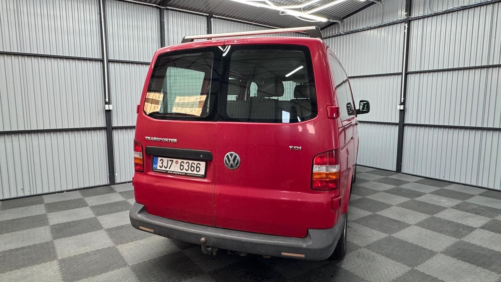 Volkswagen Transporter, 6 MÍST - fotka 4