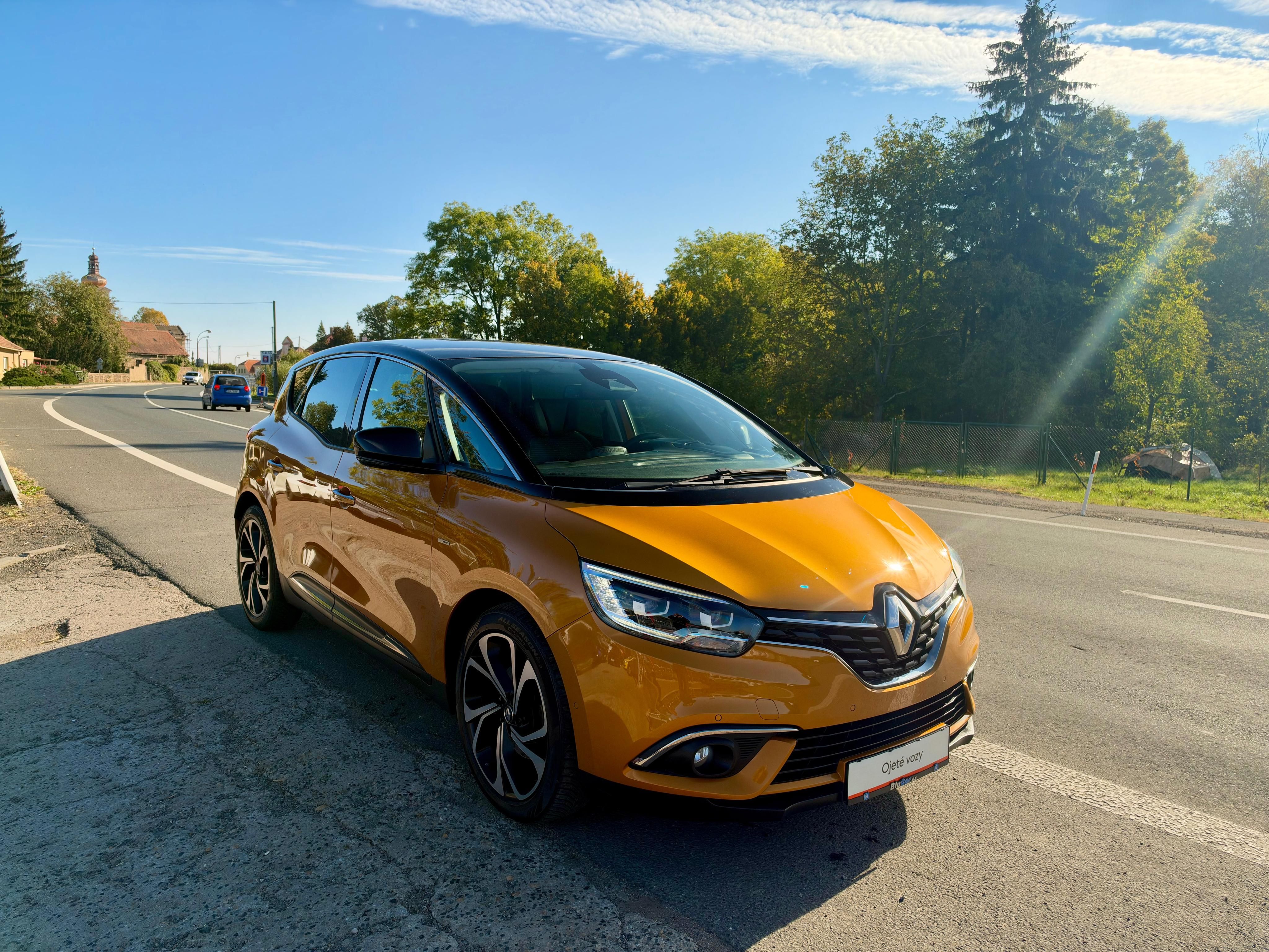 Renault Scénic, 1.5dCi 81kw Automat Bose Led - fotka 2