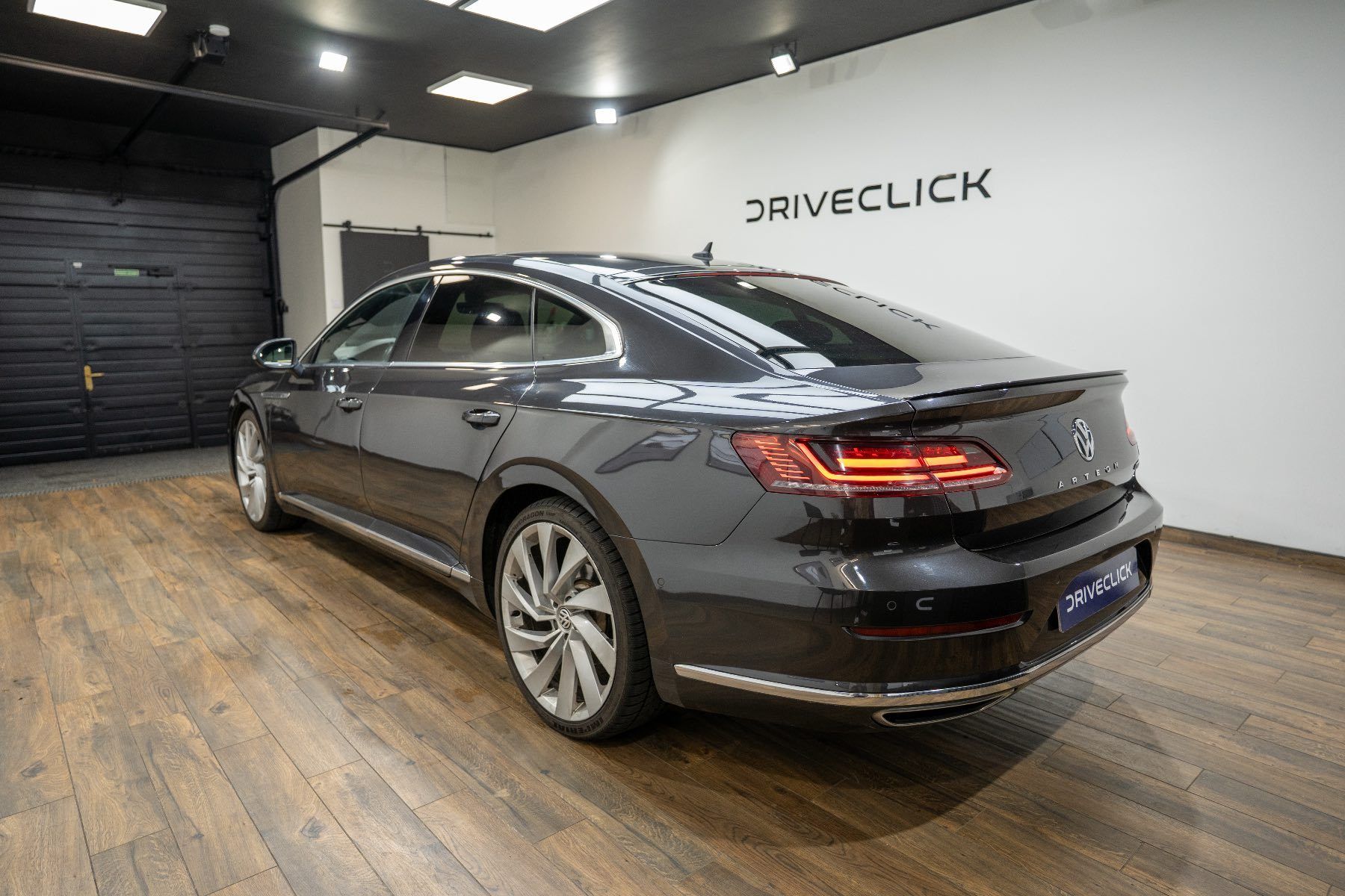 Volkswagen Arteon, 2.0 TDI R-Line 140 kW - fotka 6