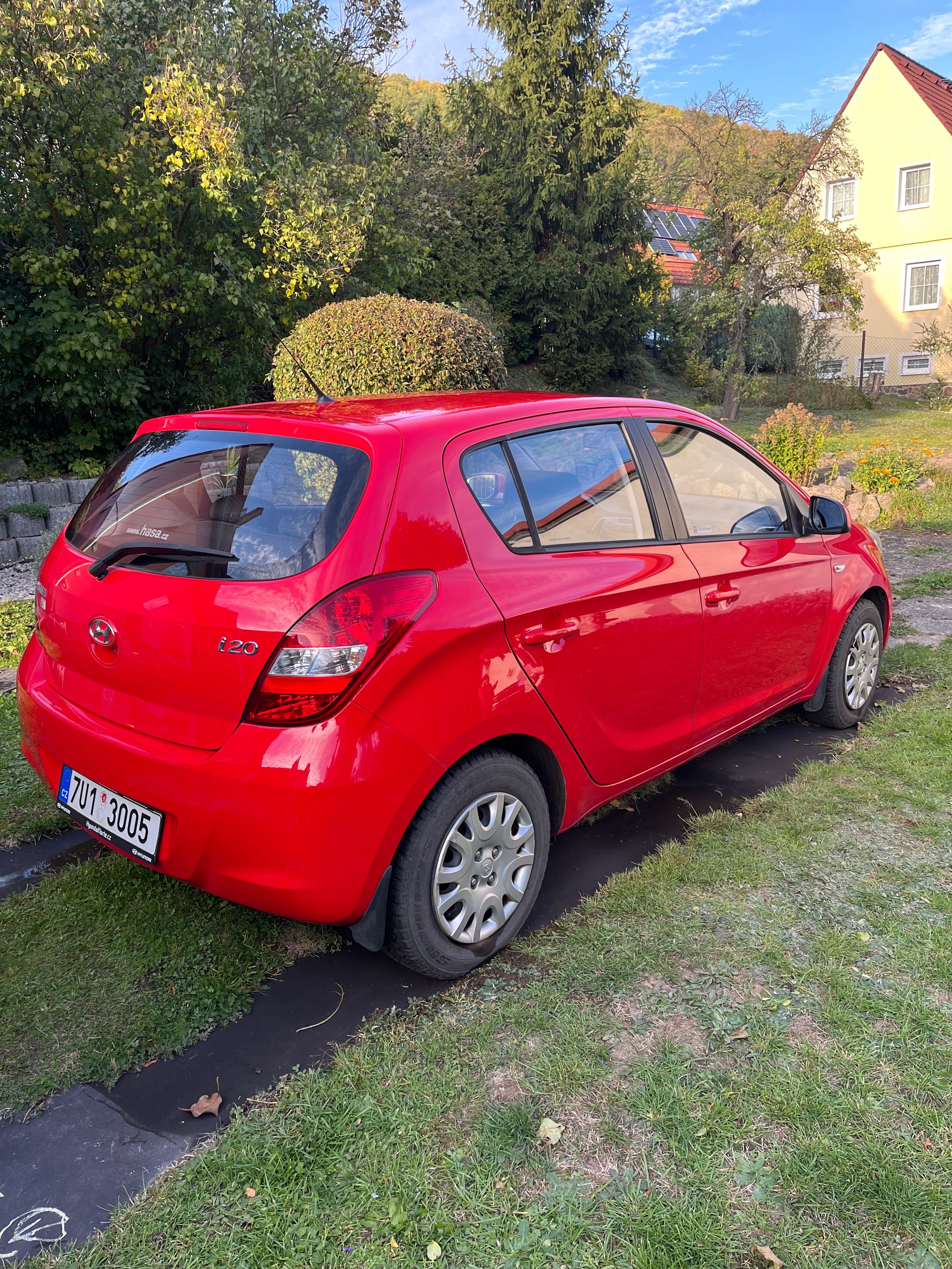 Hyundai i20, 75 917 km, servisováno - fotka 4