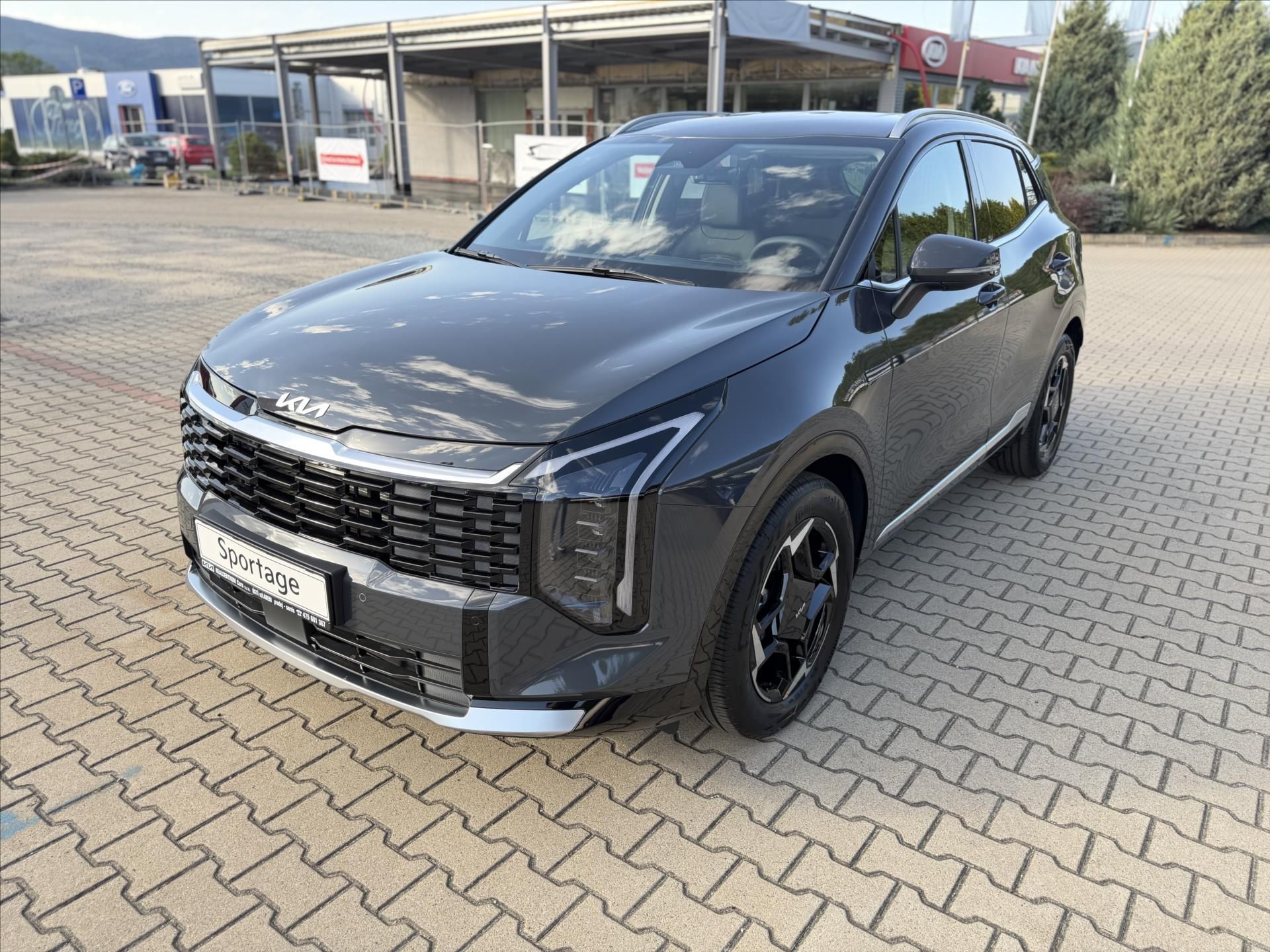 Kia Sportage, 1,6 T-GDi 4x2 7DCT TOP MY26 - fotka 3