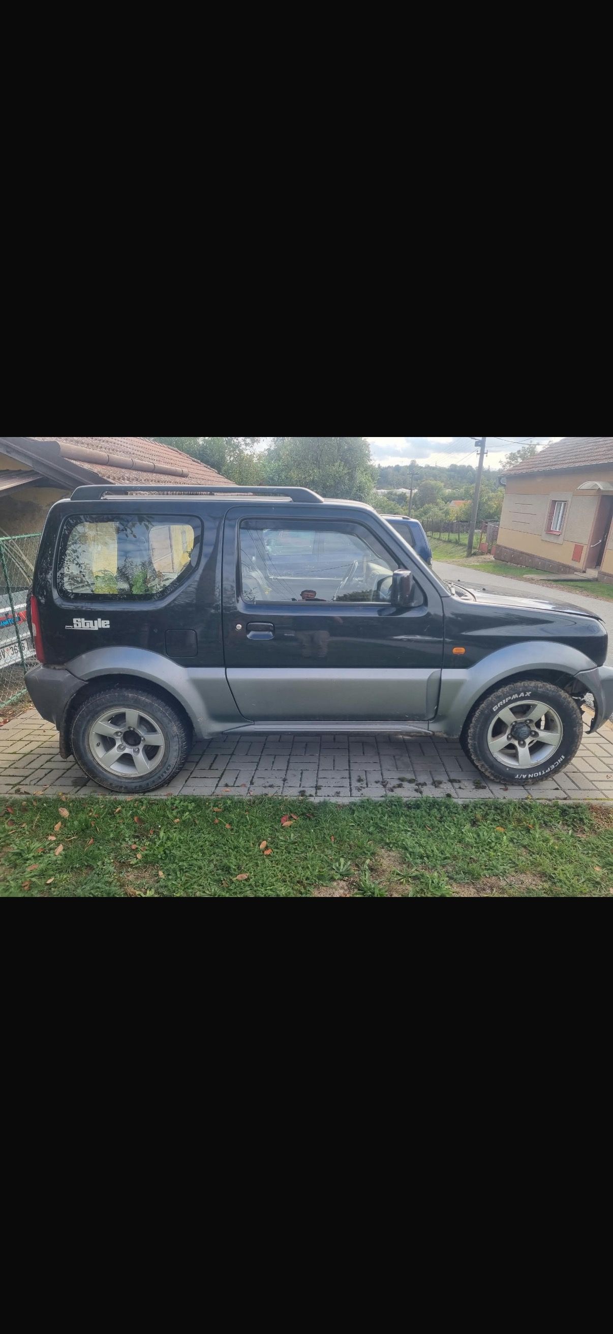Suzuki Jimny, 1.3 63kw Stk 2/28 - fotka 2