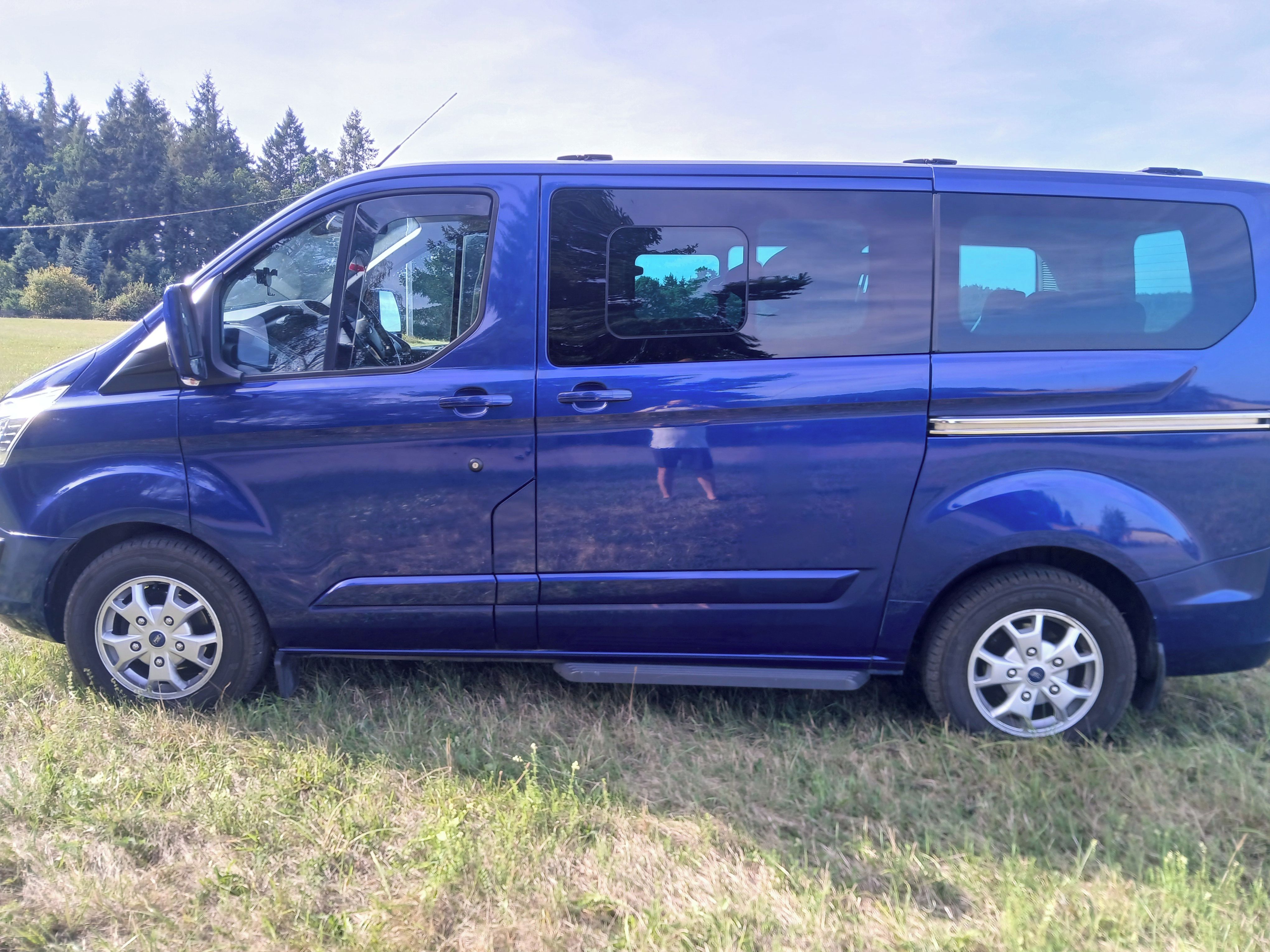 Ford Tourneo Custom - fotka 5