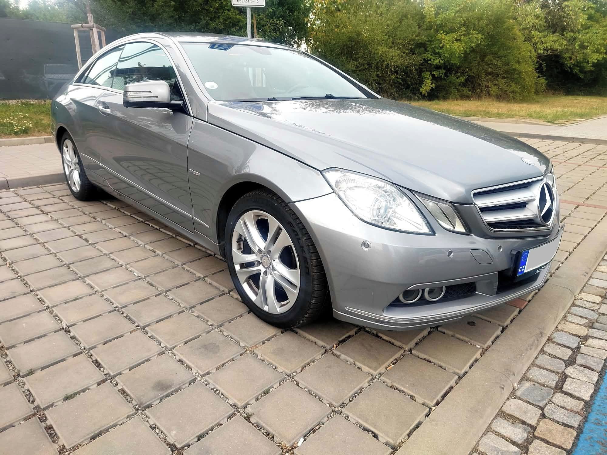 Mercedes-Benz Třídy E, Mercedes E 350 CDI, Kupé - fotka 6