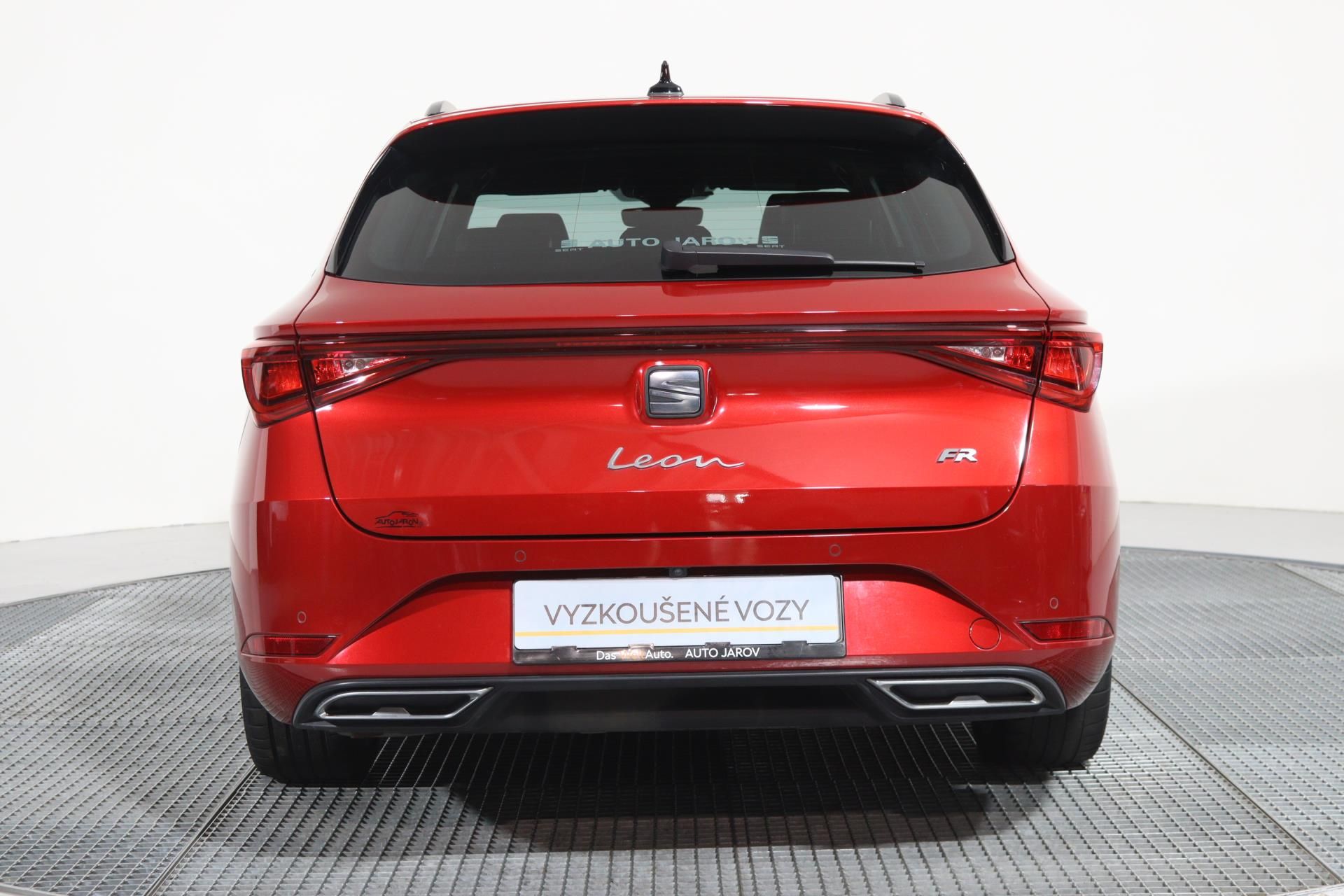 Seat Leon, SP FR 2.0 TSI DSG 140kW/ ACC, - fotka 6