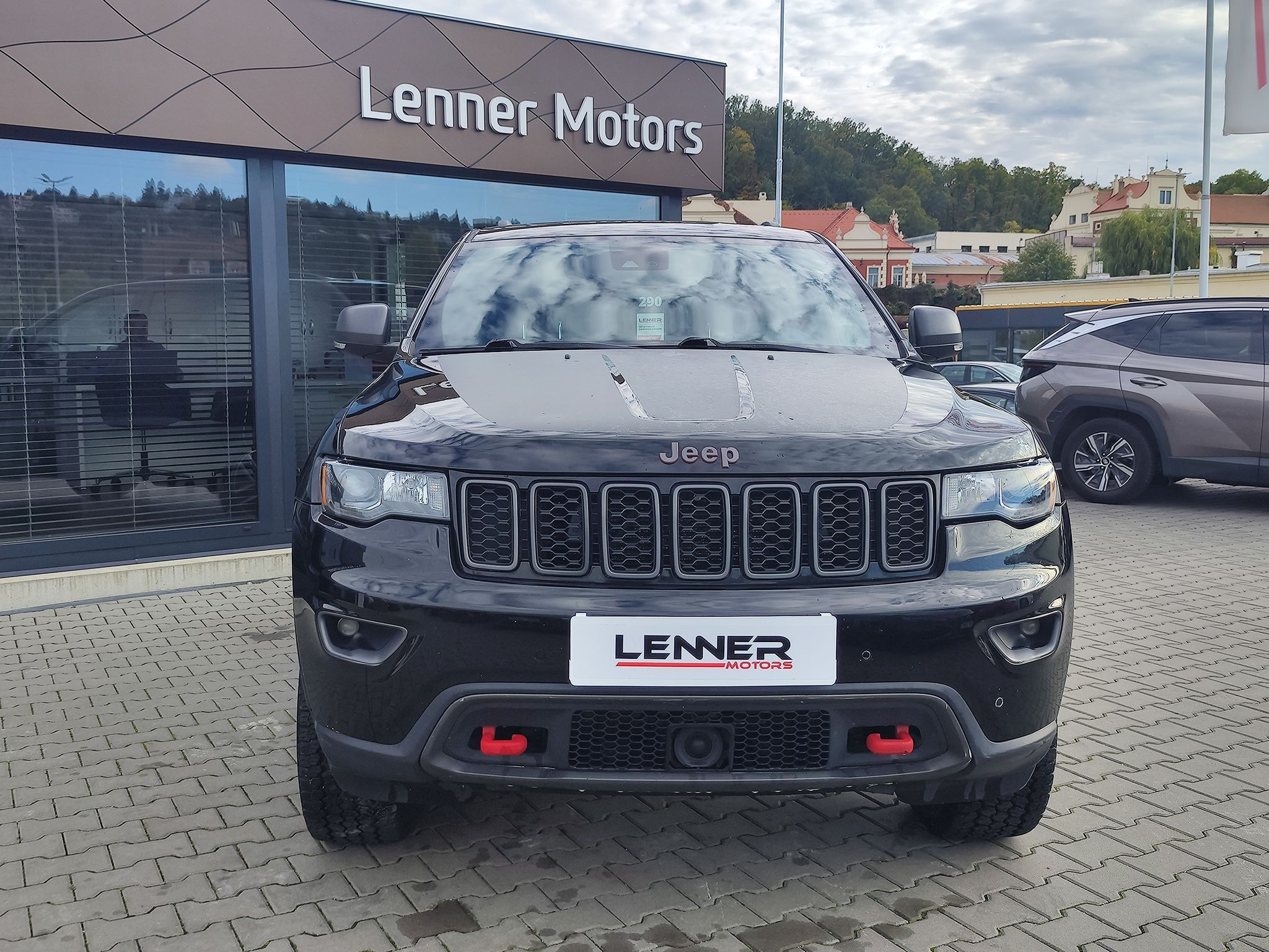Jeep Grand Cherokee, 5.7 HEMI/268kW V8 Trailhawk AT - fotka 2