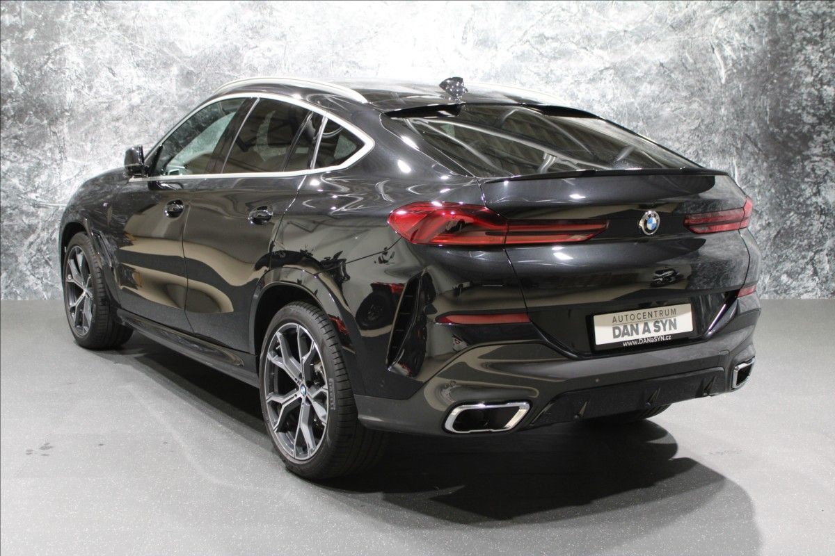 BMW X6, 3,0 XDrive M paket, 1.majitel - fotka 3