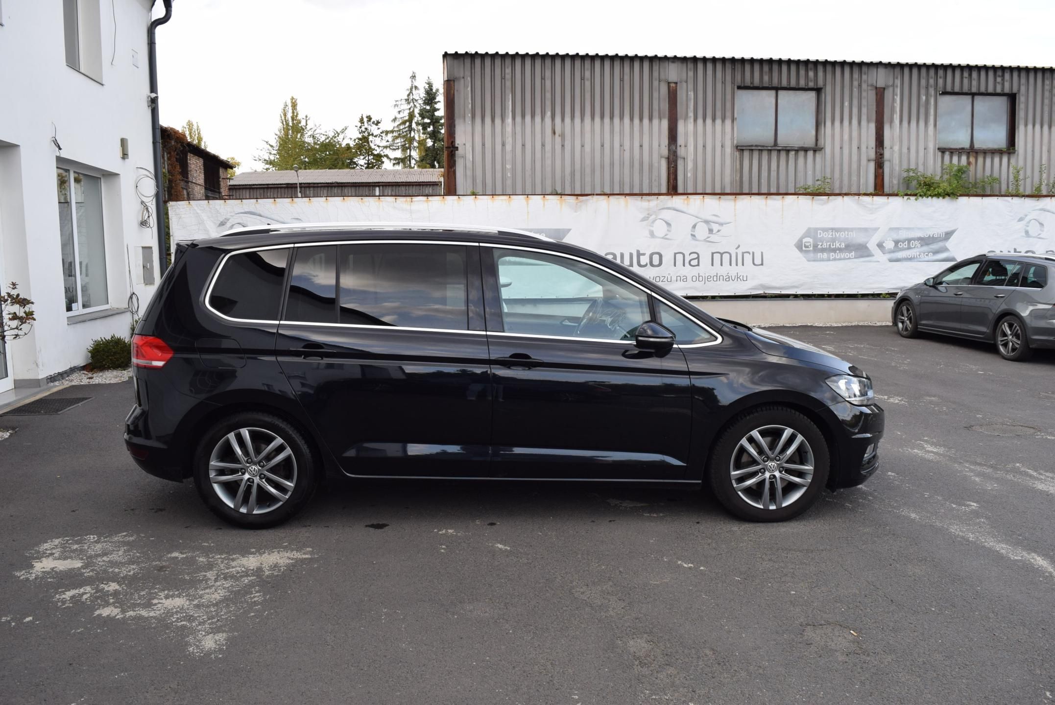 Volkswagen Touran, 1.4TSI 110kw CLBMT 7MÍST TAŽN - fotka 6