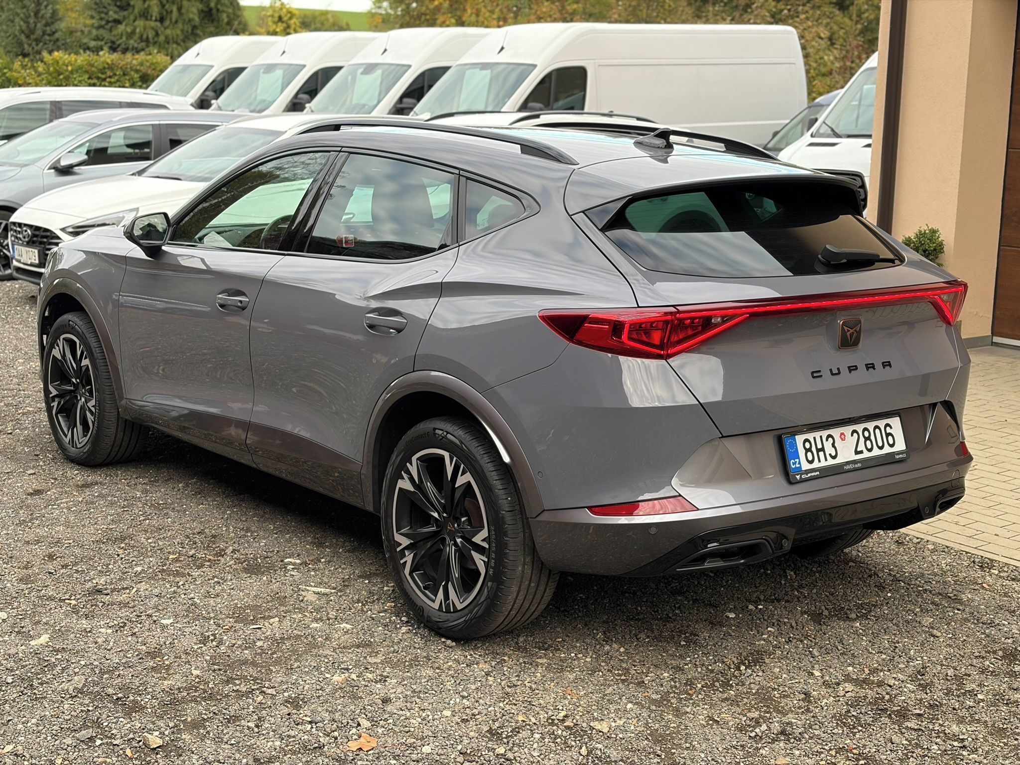 Cupra Formentor, 1.5TSI.DSG.21TKM.ZÁRUKA 8/28 - fotka 3