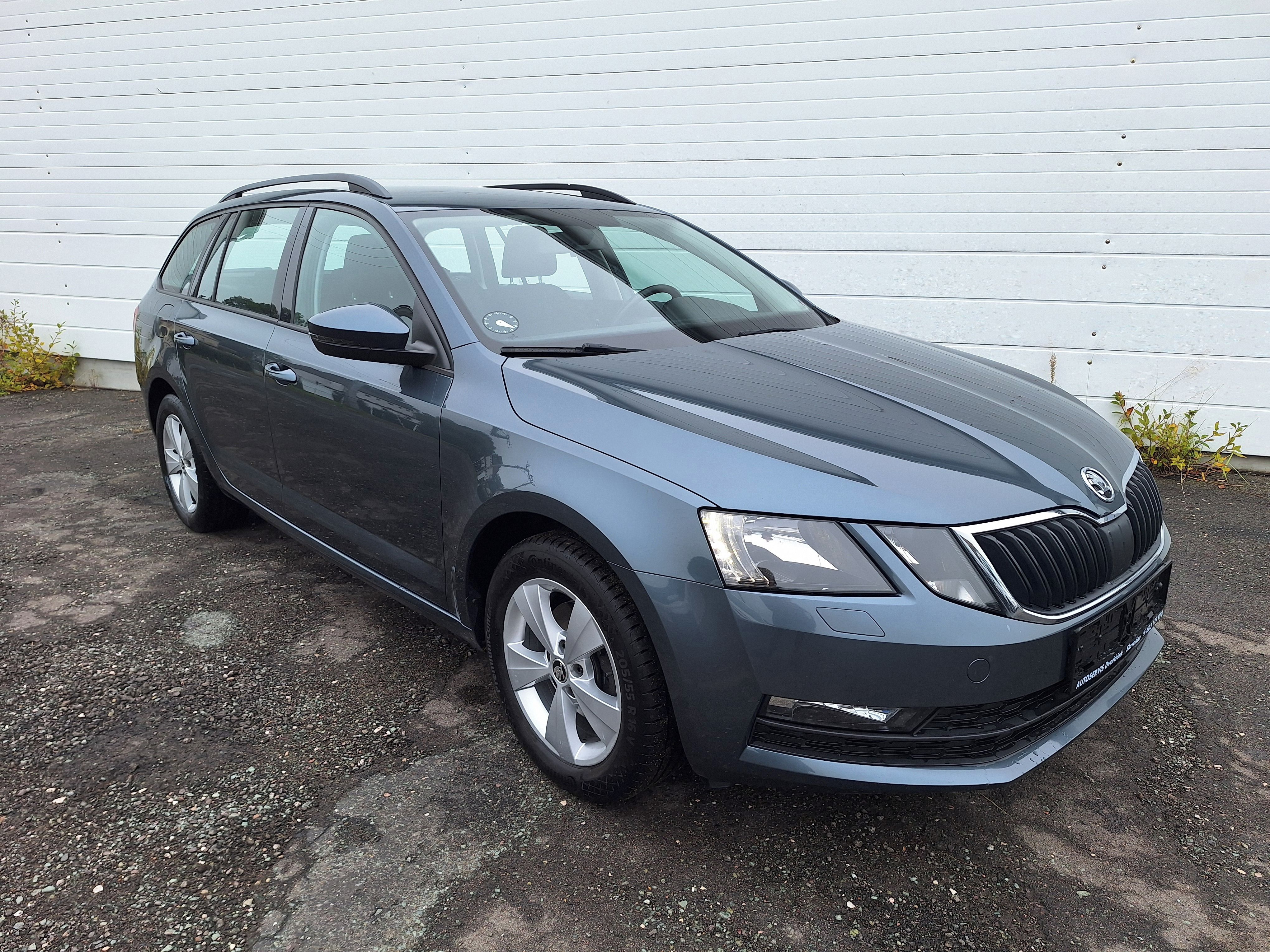 Škoda Octavia, combi III. , tažné - fotka 4