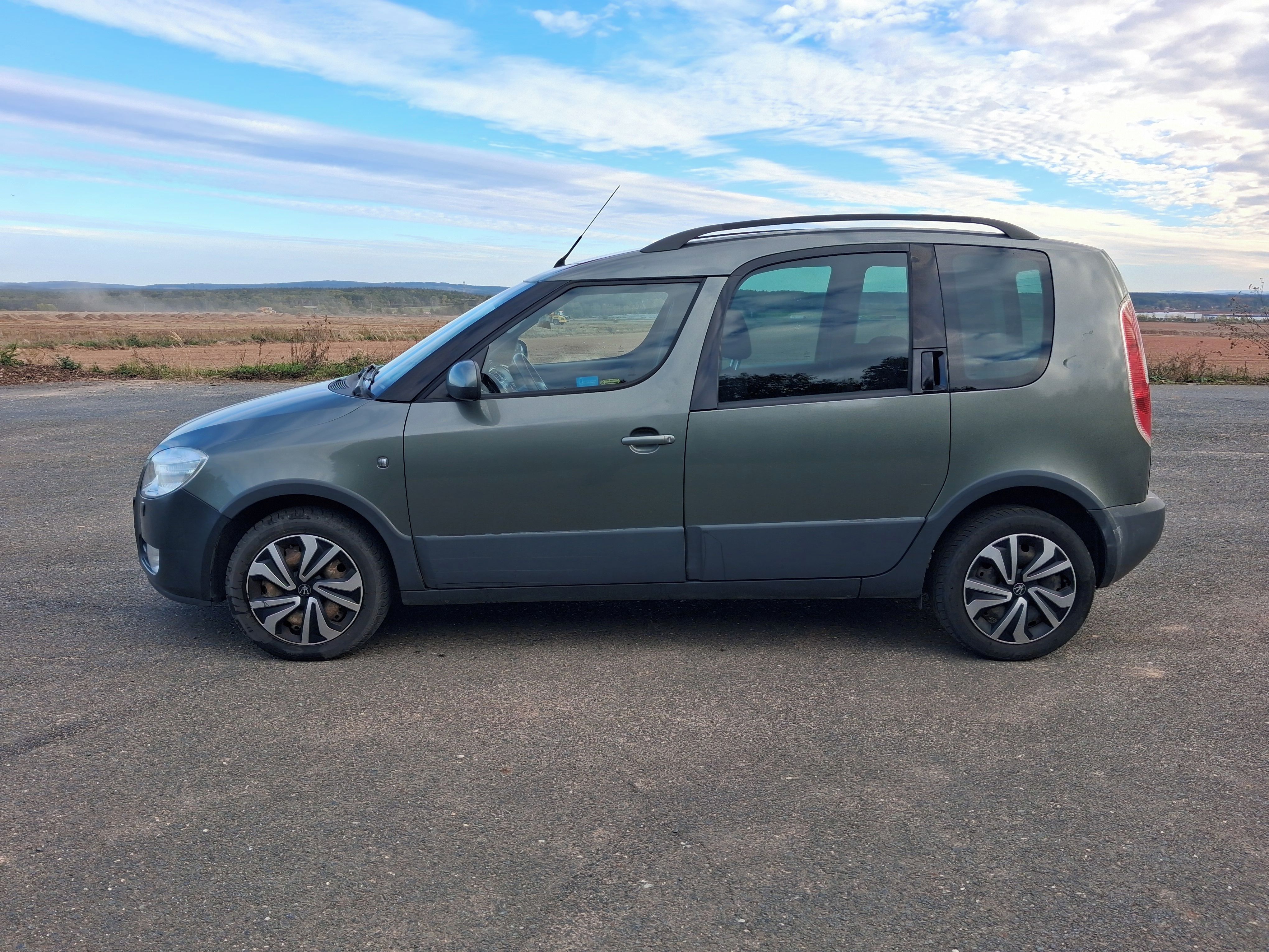 Škoda Roomster, Škoda Roomster Scout 1,9 TDI - fotka 2