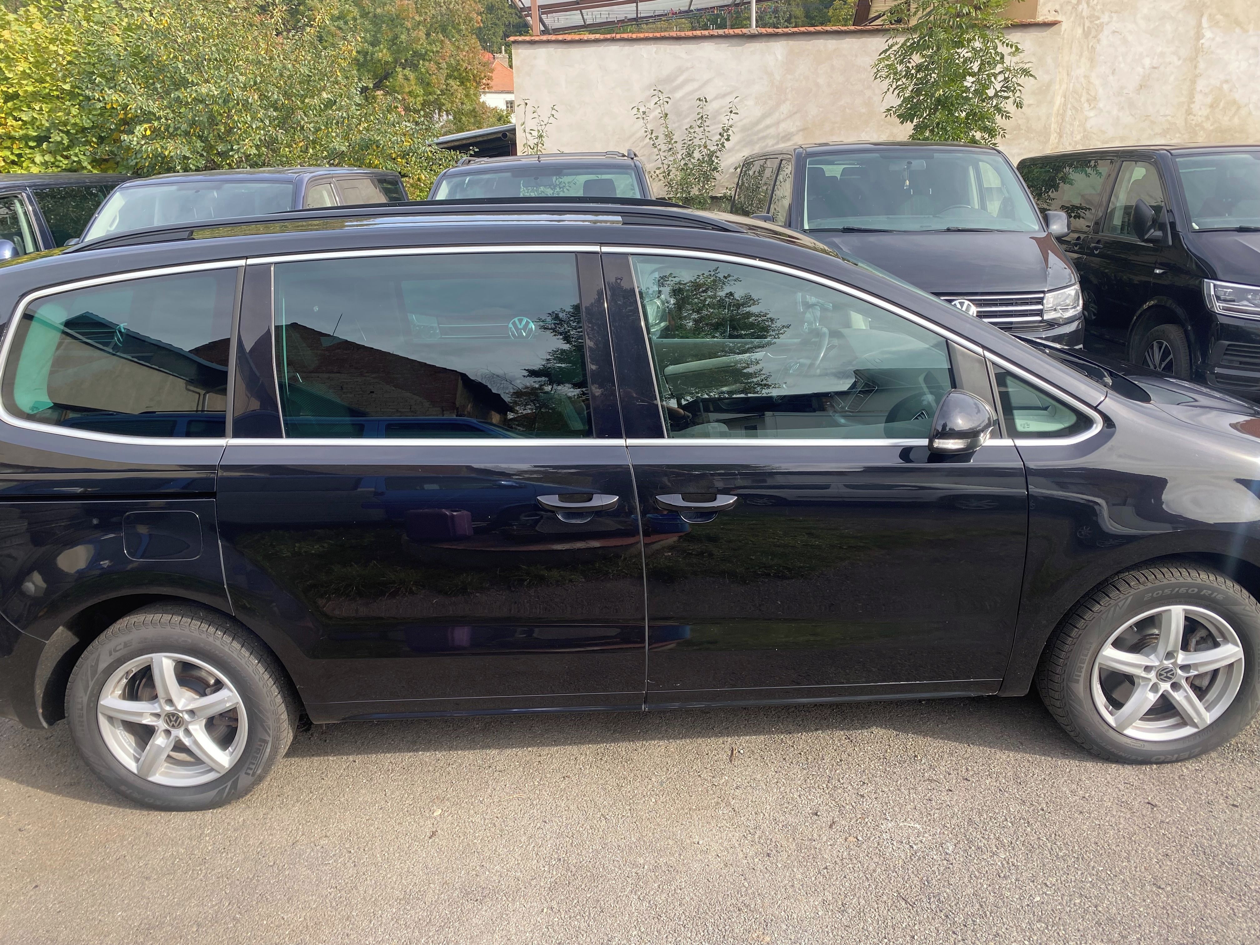 Volkswagen Sharan, 2.0TDI Comfortline BlueMotion - fotka 5