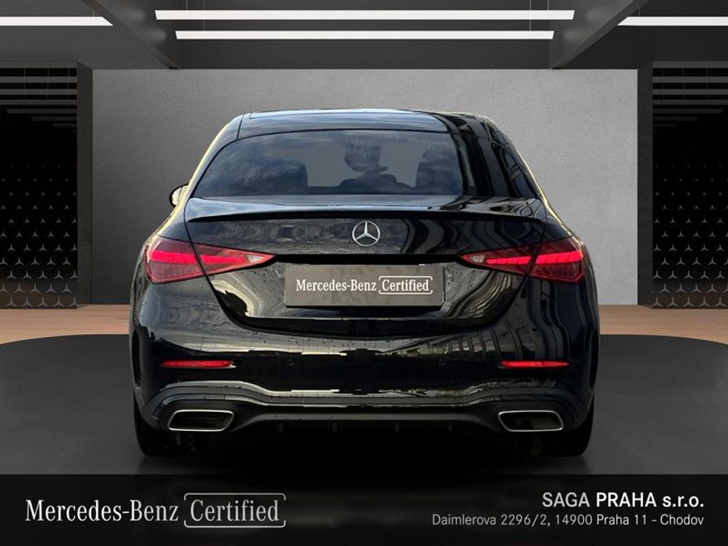 Mercedes-Benz Třídy C, Třída C 200 AMG Night - fotka 5