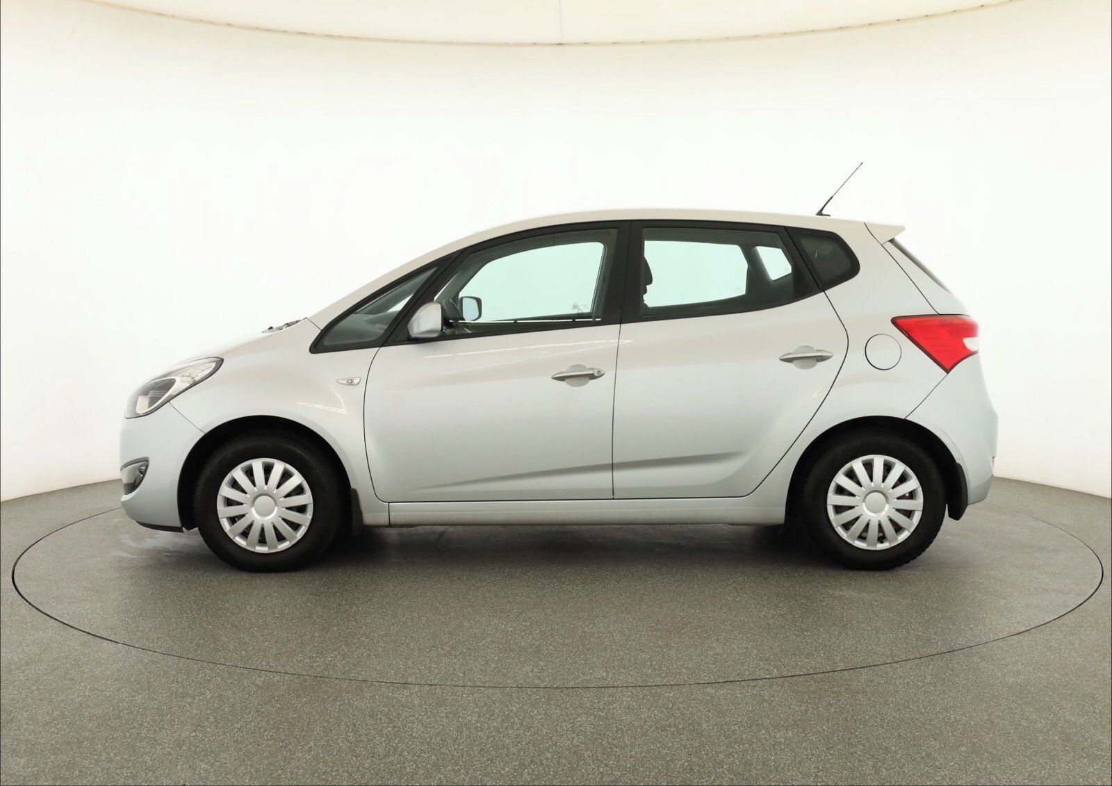 Hyundai ix20, 1.4 CVVT - fotka 3