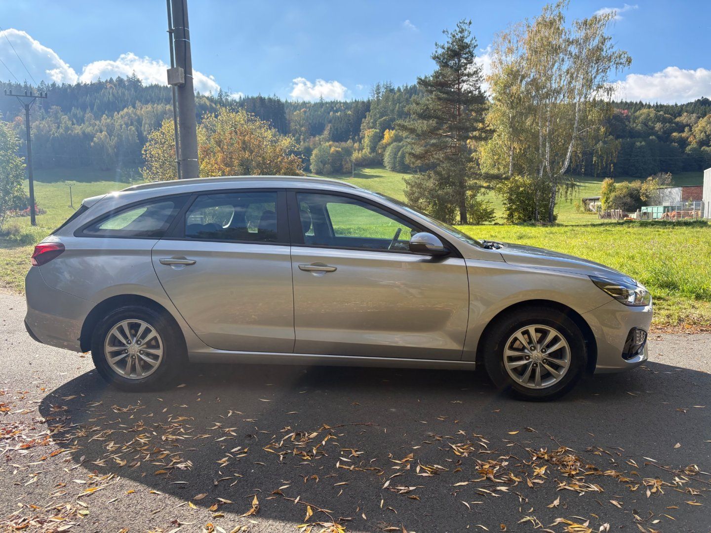 Hyundai i30, 1.0 TGDI 1.maj CZ DPH Kam Park - fotka 4