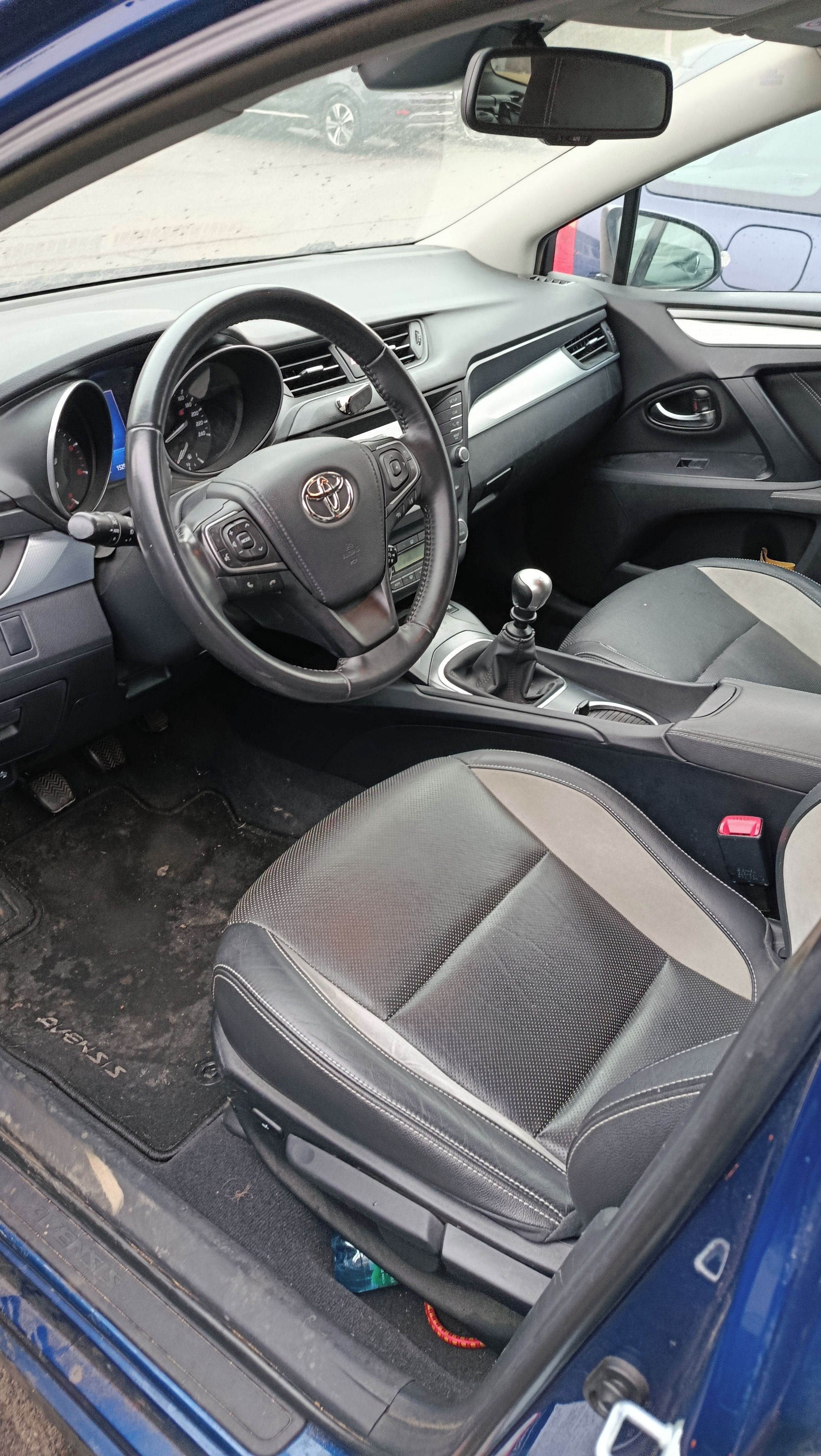 Toyota Avensis, Toyota Avensis - zadřený motor - fotka 5